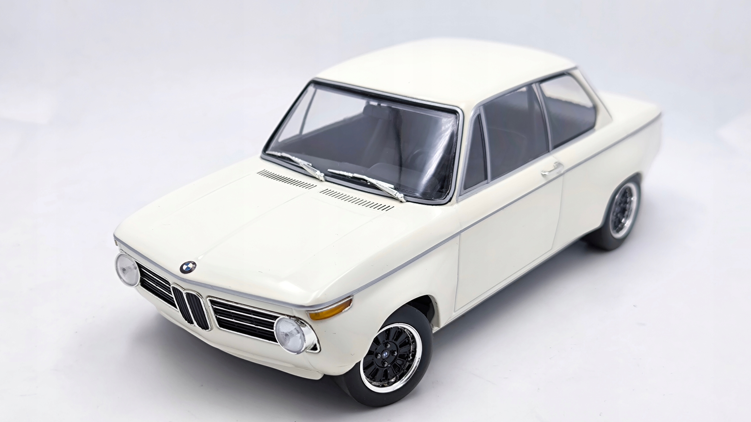 Bmw 2002 - Modele samochodów skale do 1:18 - Allegro.pl