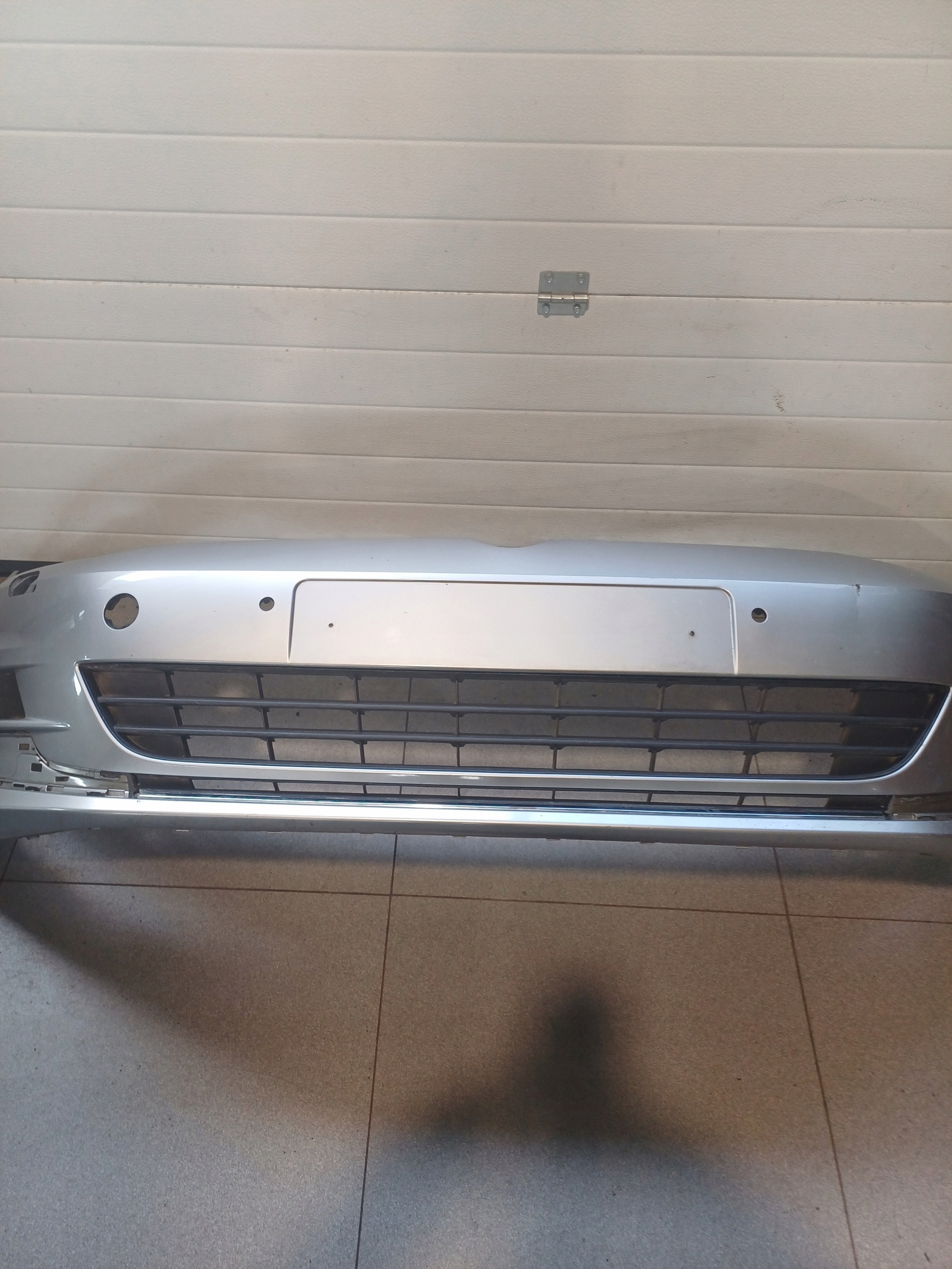 nárazník předek přední VW GOLF 7 VII 5G0807221 4 X PDC