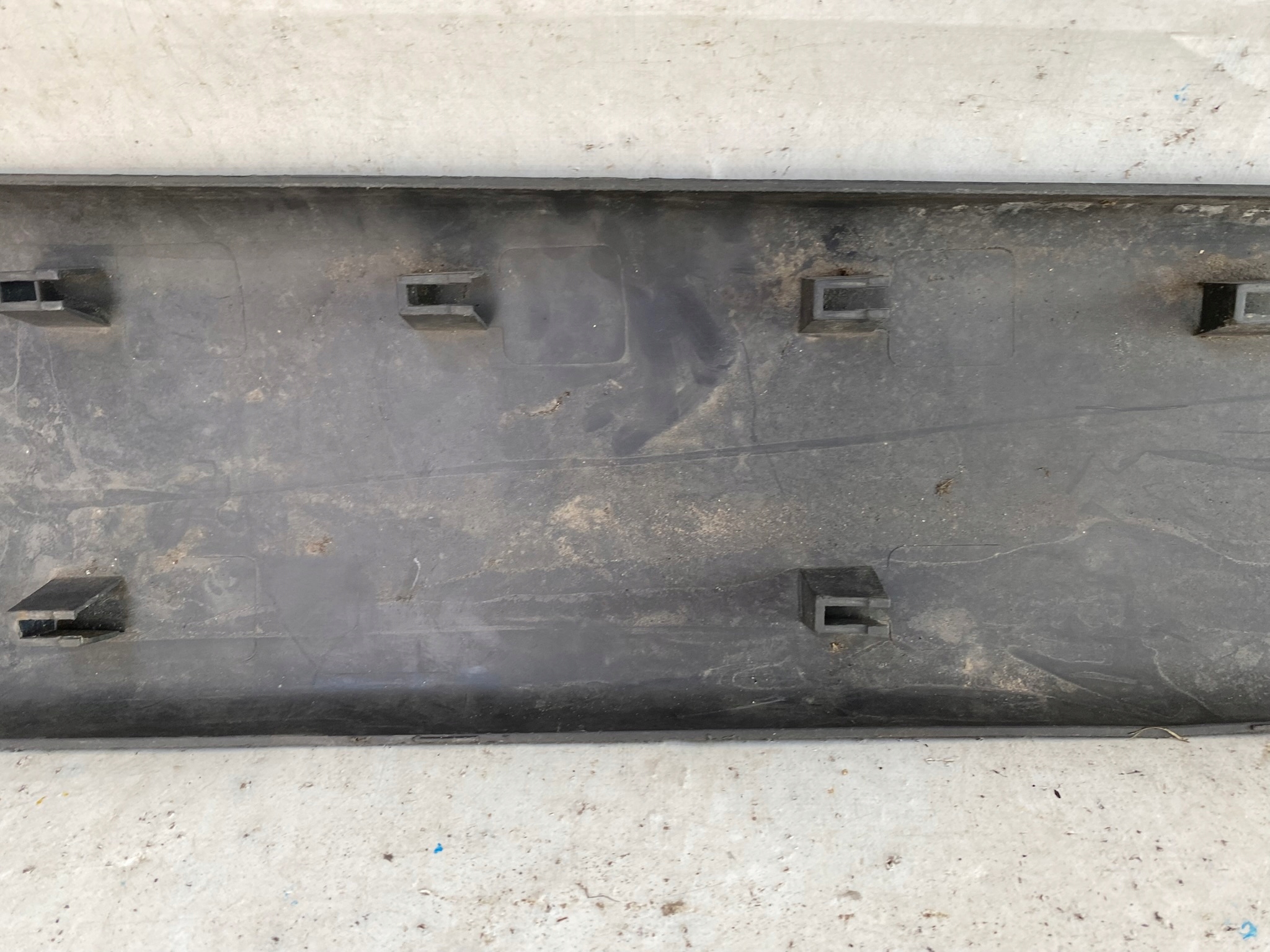 RENAULT TRAFIC 2 II VIVARO A 01- moulding door left front 8200036088G
