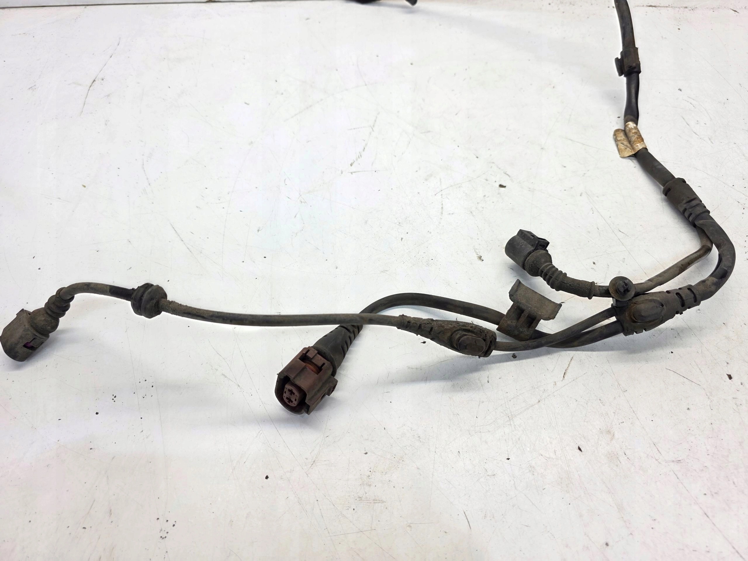 bundle of a caliper left rear part AUDI A6 C6 4F0972253AD original !!!