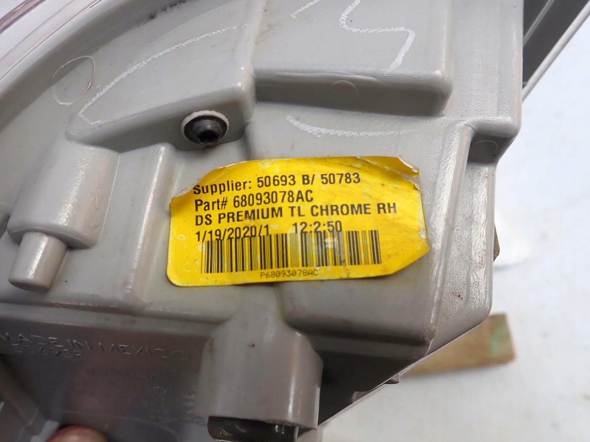 DODGE RAM IV 4 LIFT 13-18 light rear part rear right
