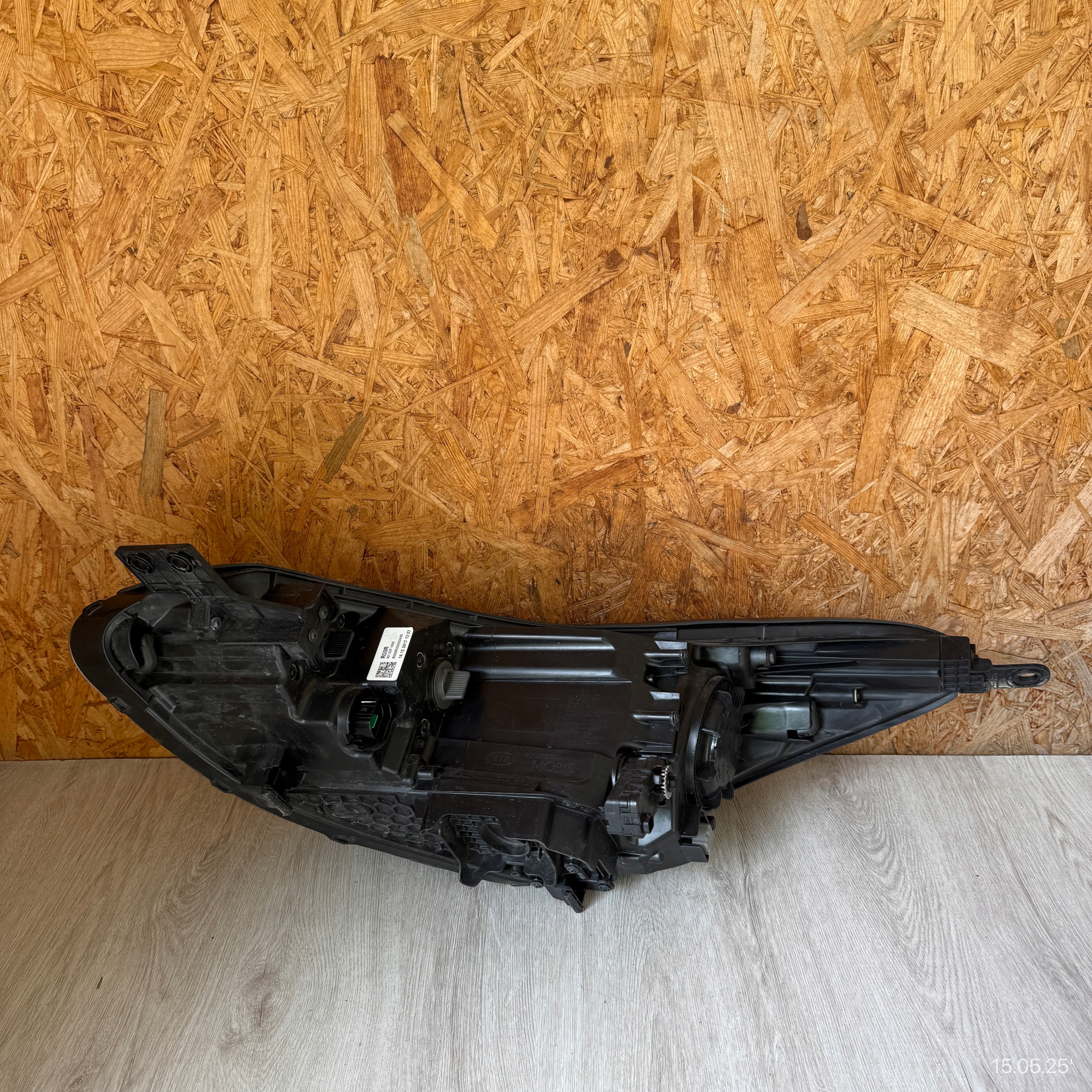 light front right KIA SPORTAGE IV LED 92102-F1000