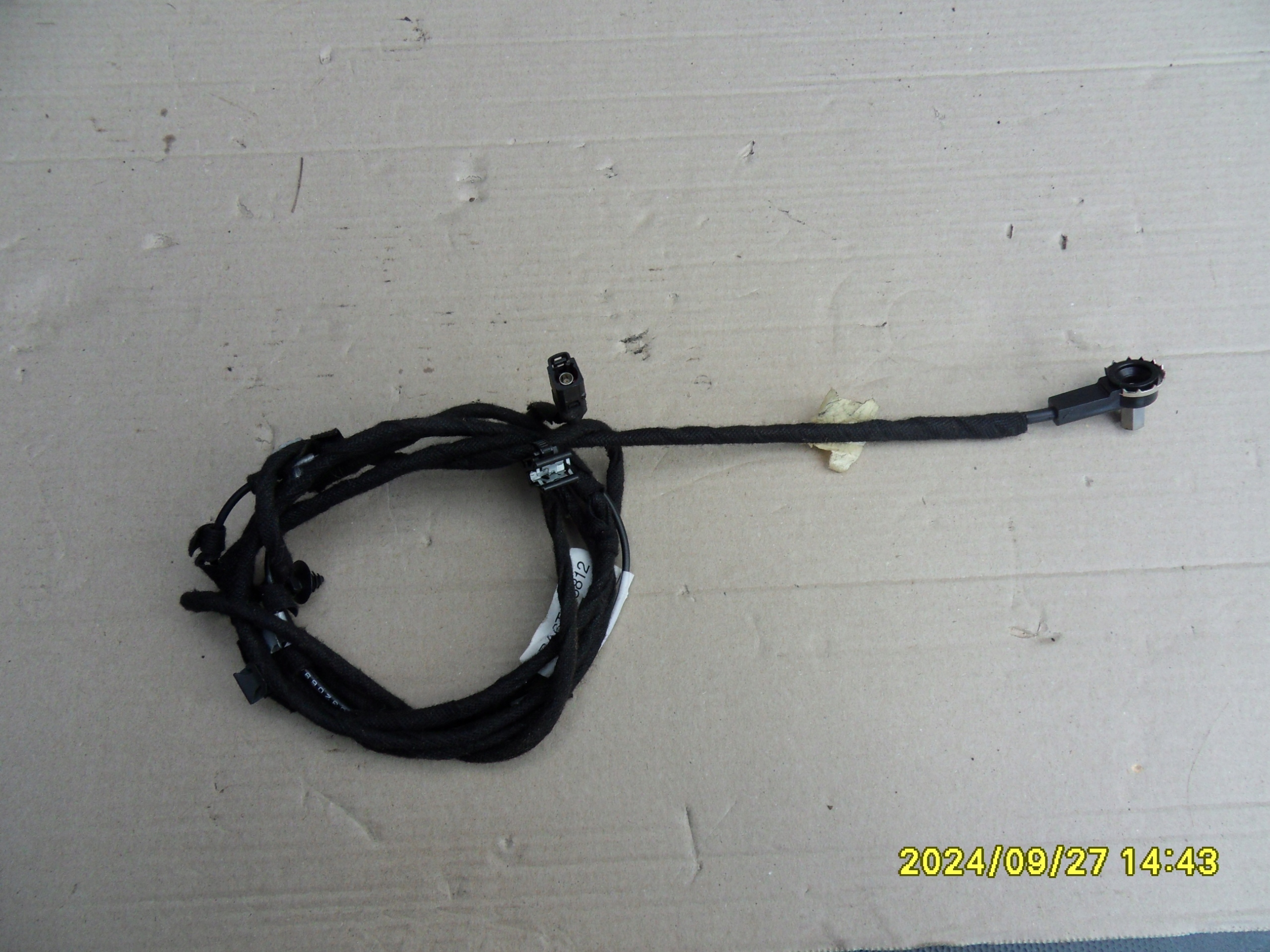 PRZEWÓD ANTENOWY FORD FIESTA MK7 LIFT BA6T18812CF BA6T18812CF za 65