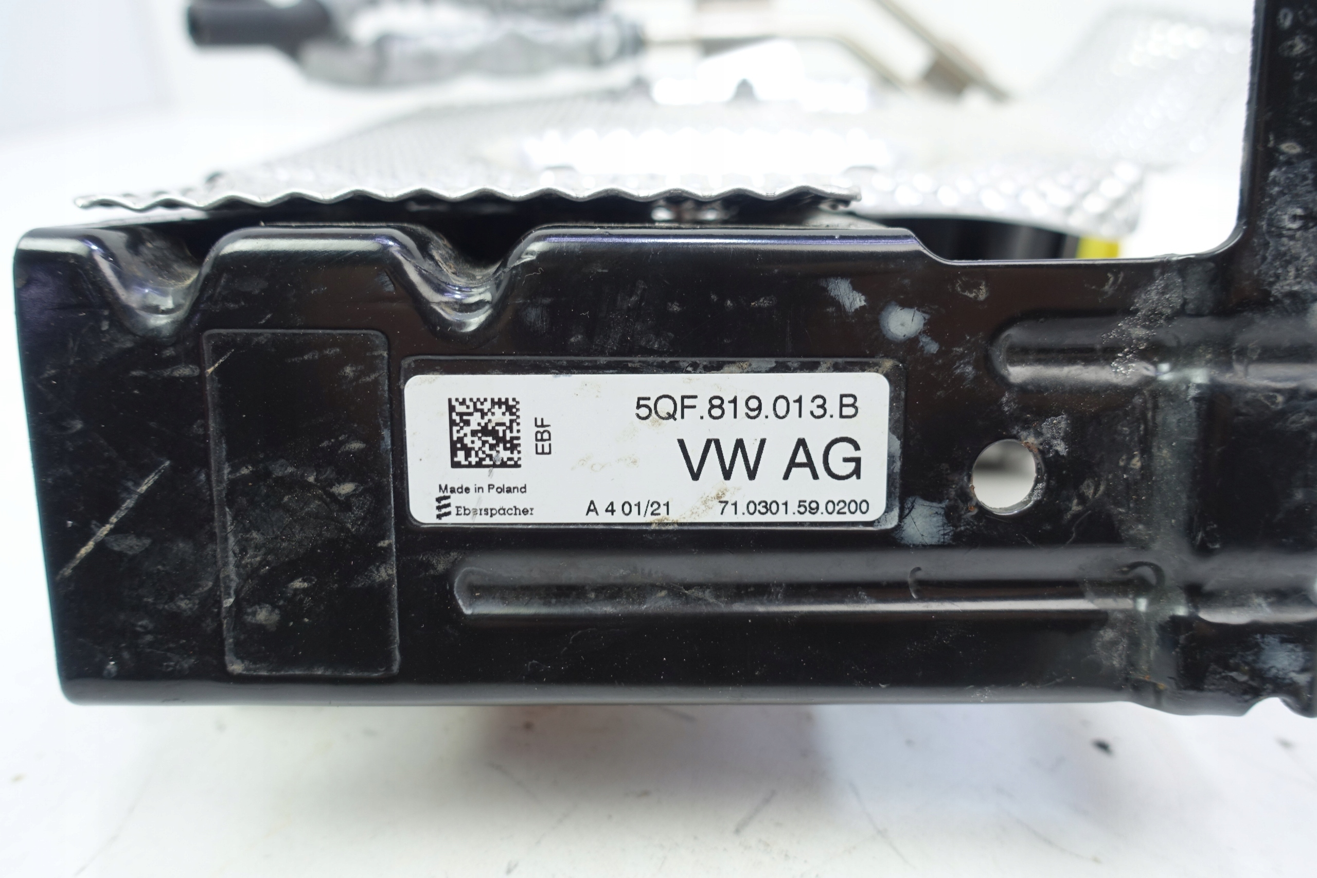 WYMIENNIK CIEPLA VW GTE AUDI E-TRON 5QF963231