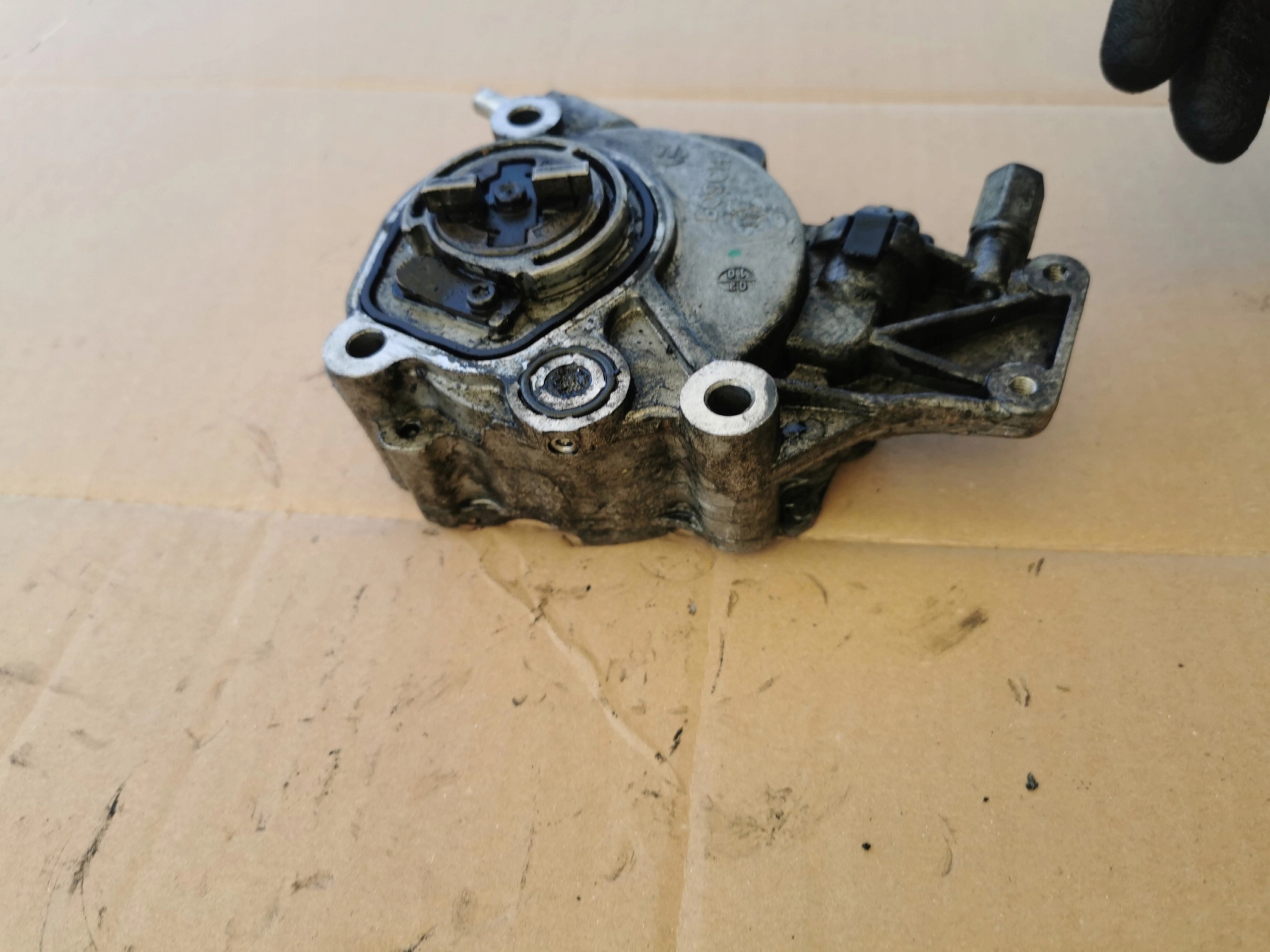 FORD MONDEO MK4 Pompa VACUM D171B-1A