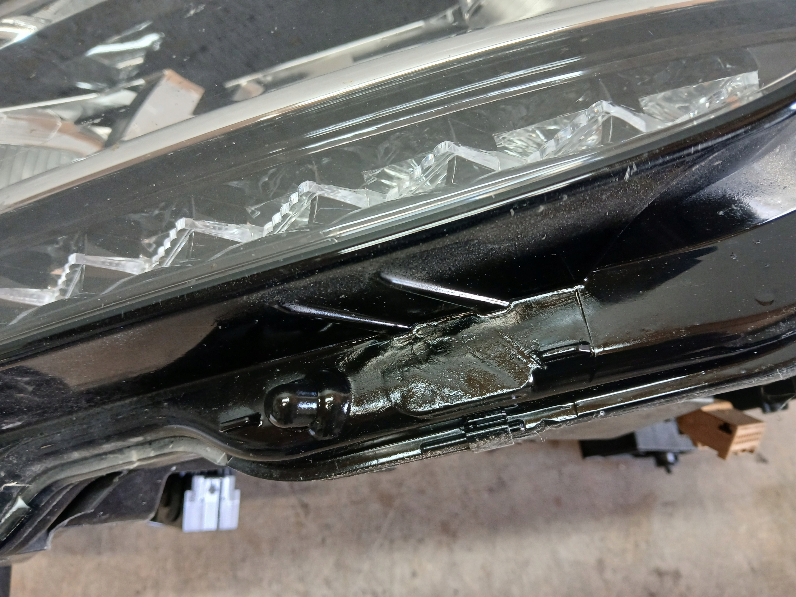 light front left VW TIGUAN II 2 5NA FULL LED 15- 5NB941035E