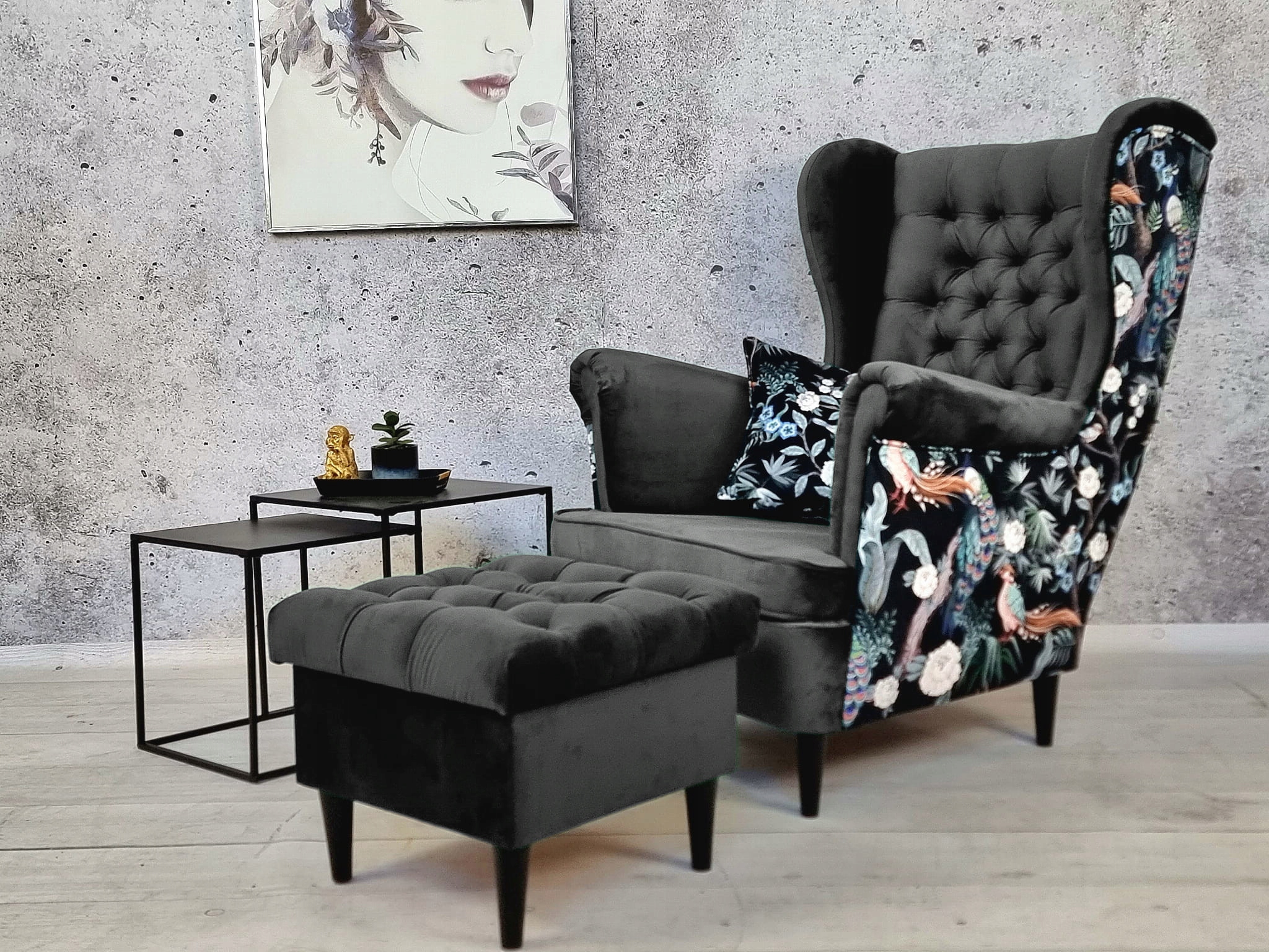 FOTEL USZAK PIKOWANY GLAMOUR CHESTERFIELD PODNÓŻEK