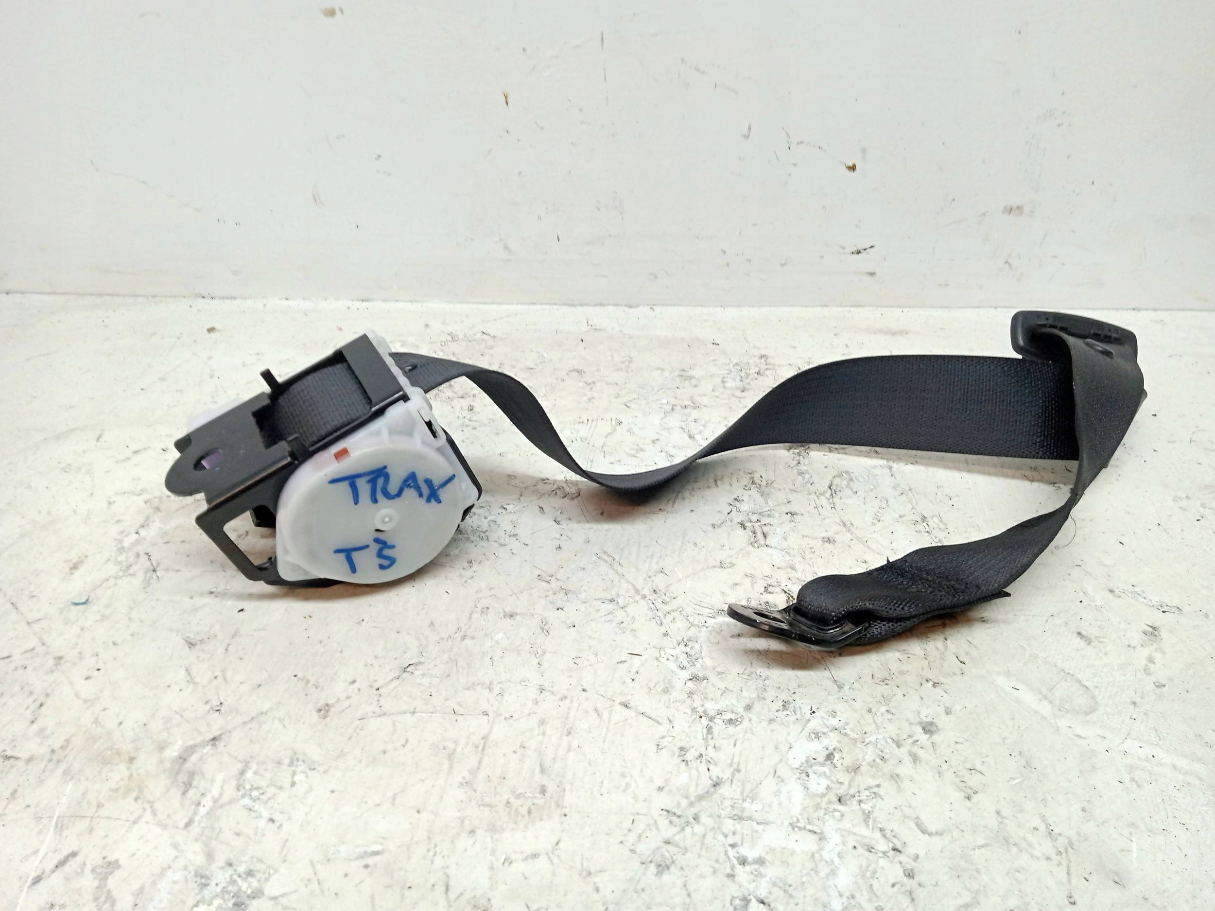 CHEVROLET TRAX Gurten Sicherheits heck mitte 95078721 2013R