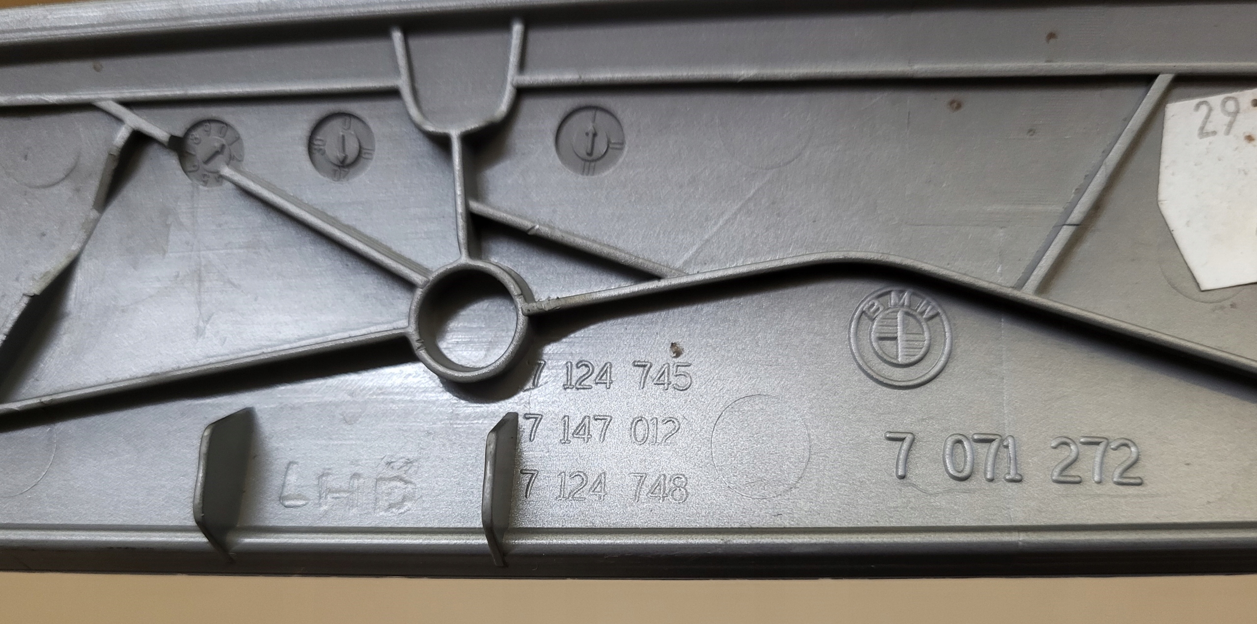 молдинг декор консоли BMW 1 E87 E81 E82 7071272 7124745 7147012