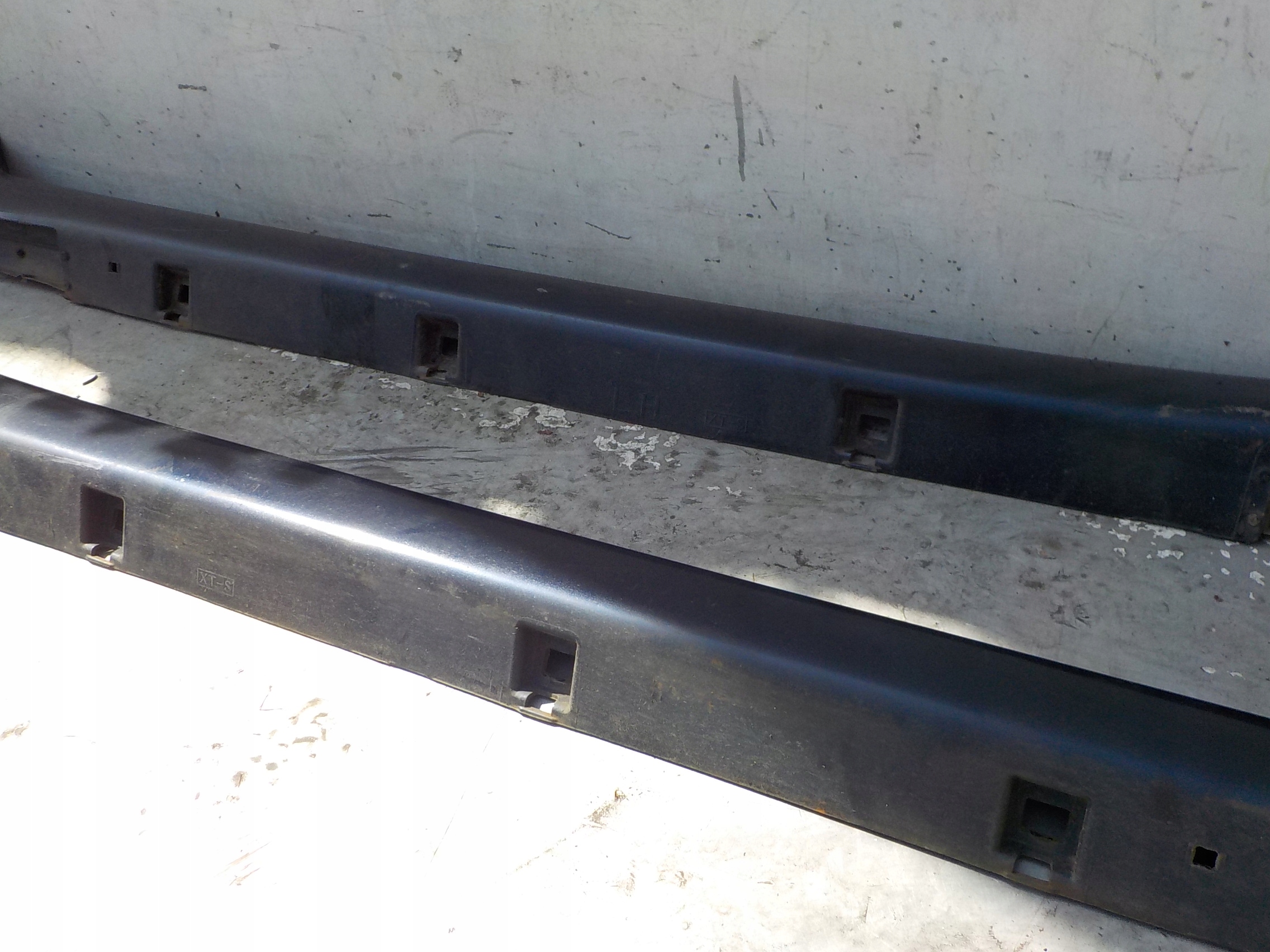 SUBARU FORESTER II SG LIFT mouldings caps threshold