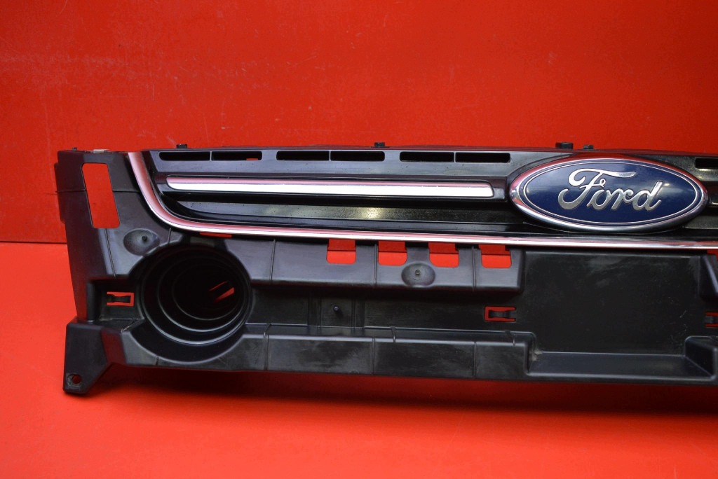 GRIGLIA nero CHROM CV44-8A164-AD FORD KUGA MK2 13-16