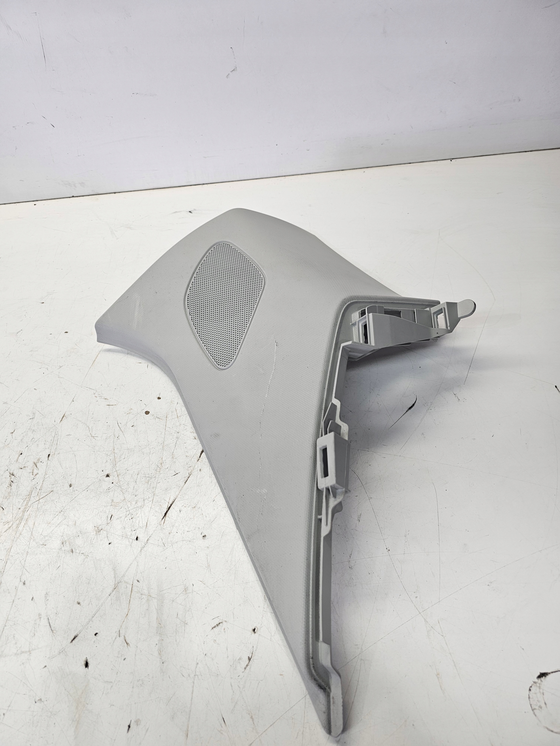 Blende Abdeckung SLUPKA links heck AUDI Q3 8U 8U0867245