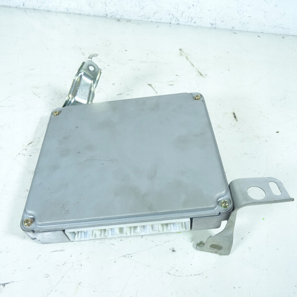 TOYOTA COROLLA VERSO 2.0D4D control unit 89661-0F010