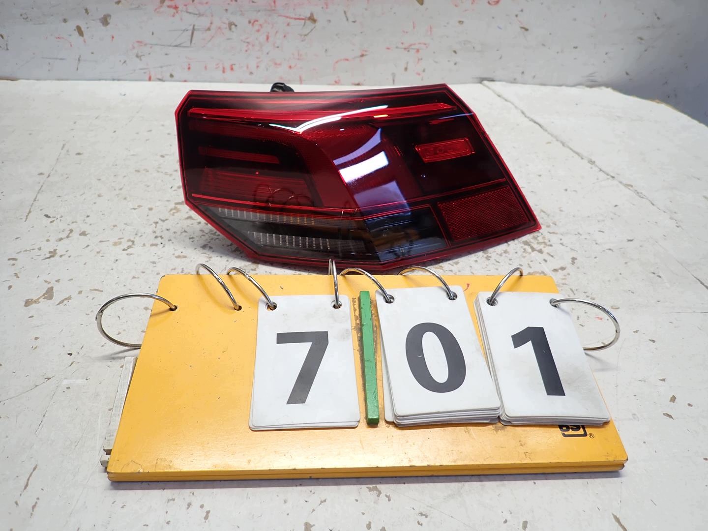 light rear part rear right VW GOLF VIII HB 2020- 5H0945096C