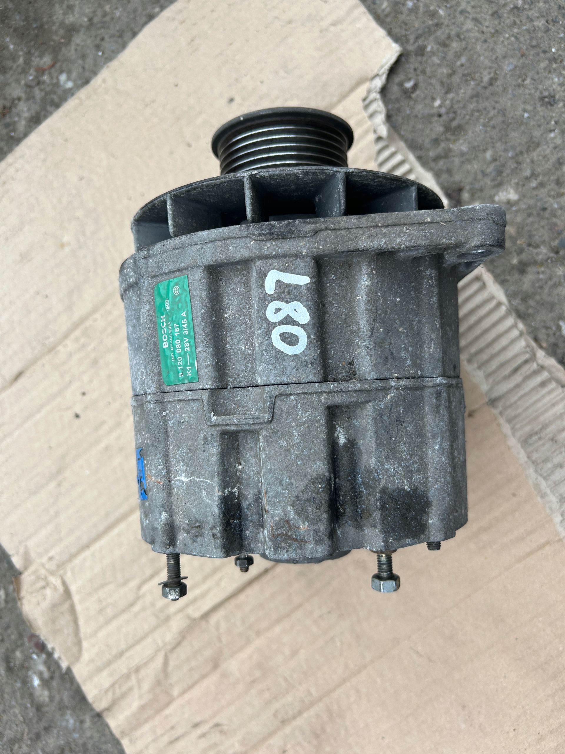 VOLKSWAGEN L80 4,3 TD alternator 9120080187
