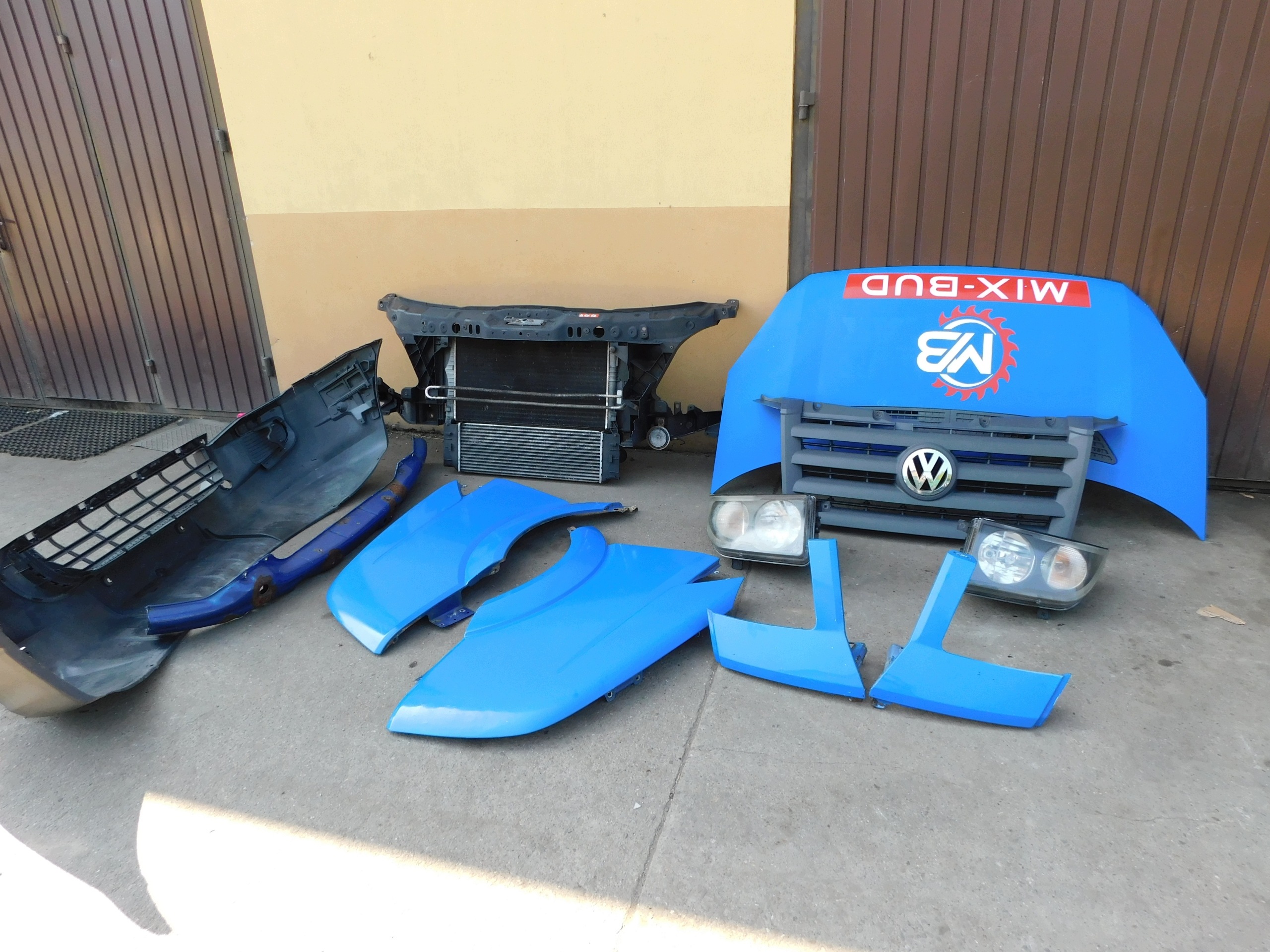 front complete bonnet bumper lights radiator VW Crafter 2.5 TDI original