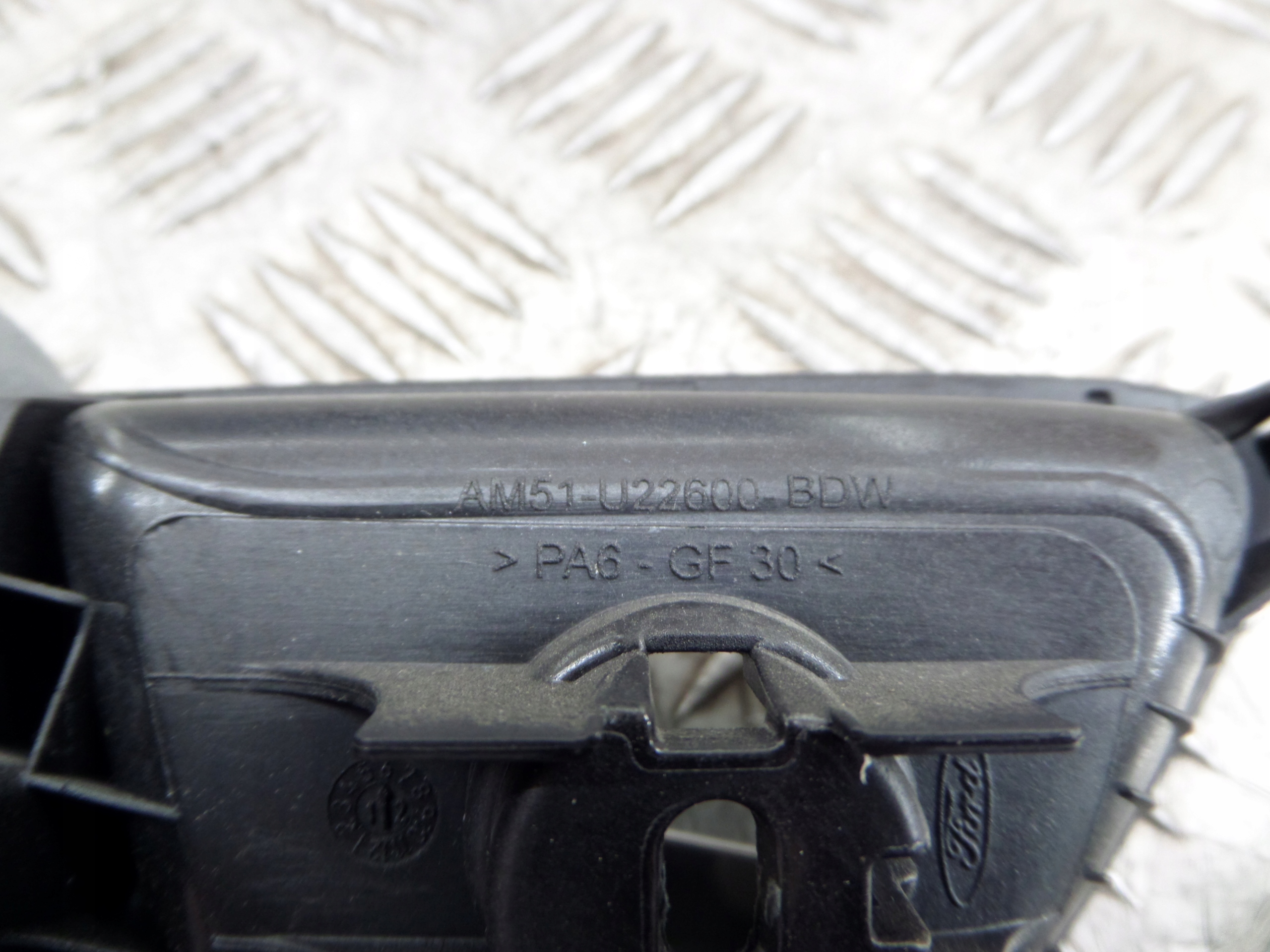handle inner right front FORD FOCUS MK3 AM51-U22600-BDW