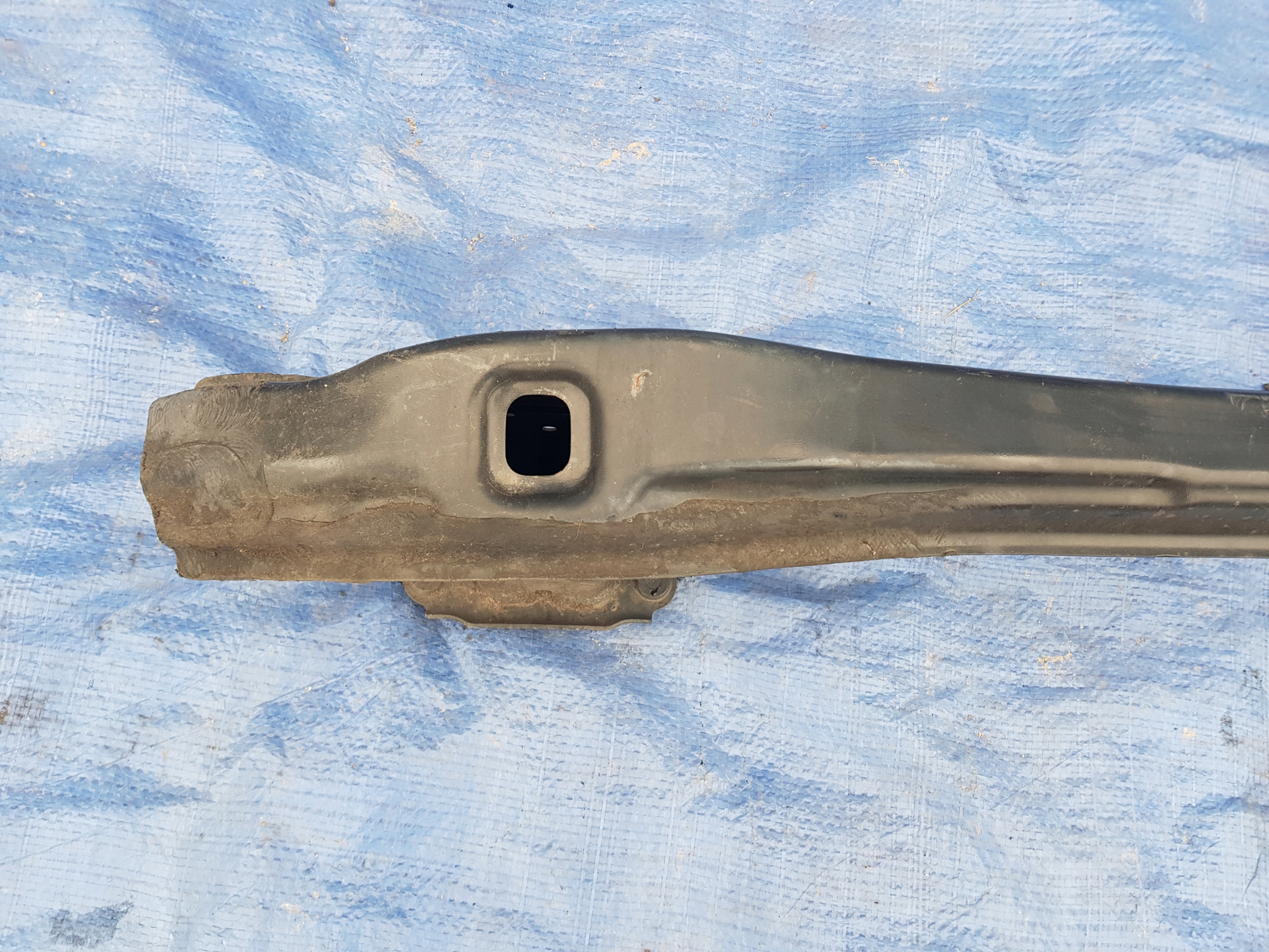pillar bumper support rear part MERCEDES W212