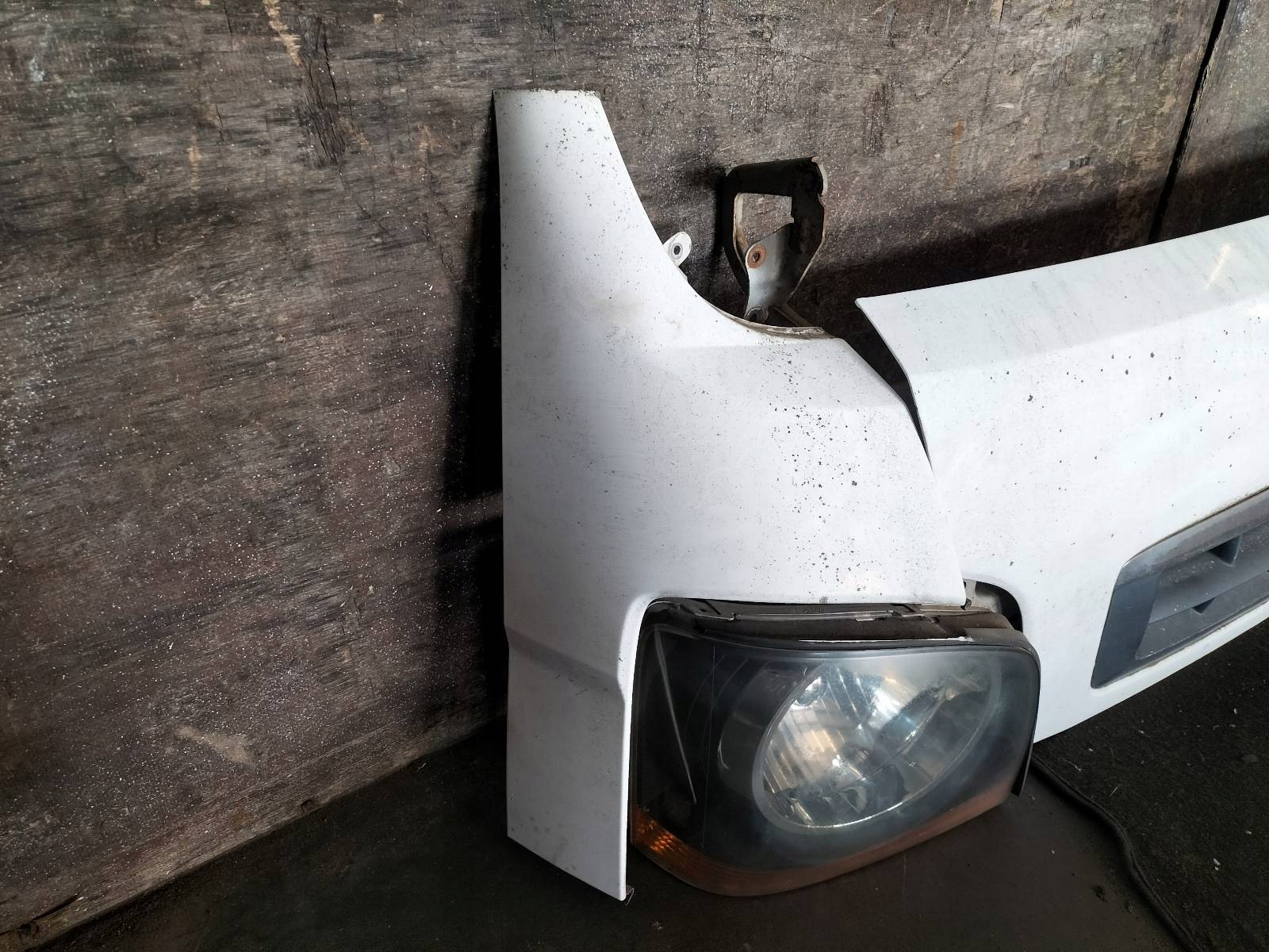 complete front bonnet bumper light fender KIA BONGO K2700 II LIFT UD