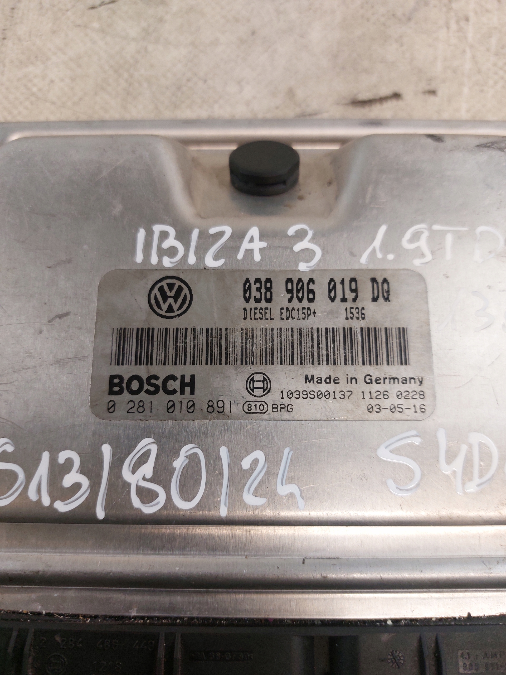 control unit computer of the engine SEAT IBIZA III 130KM
