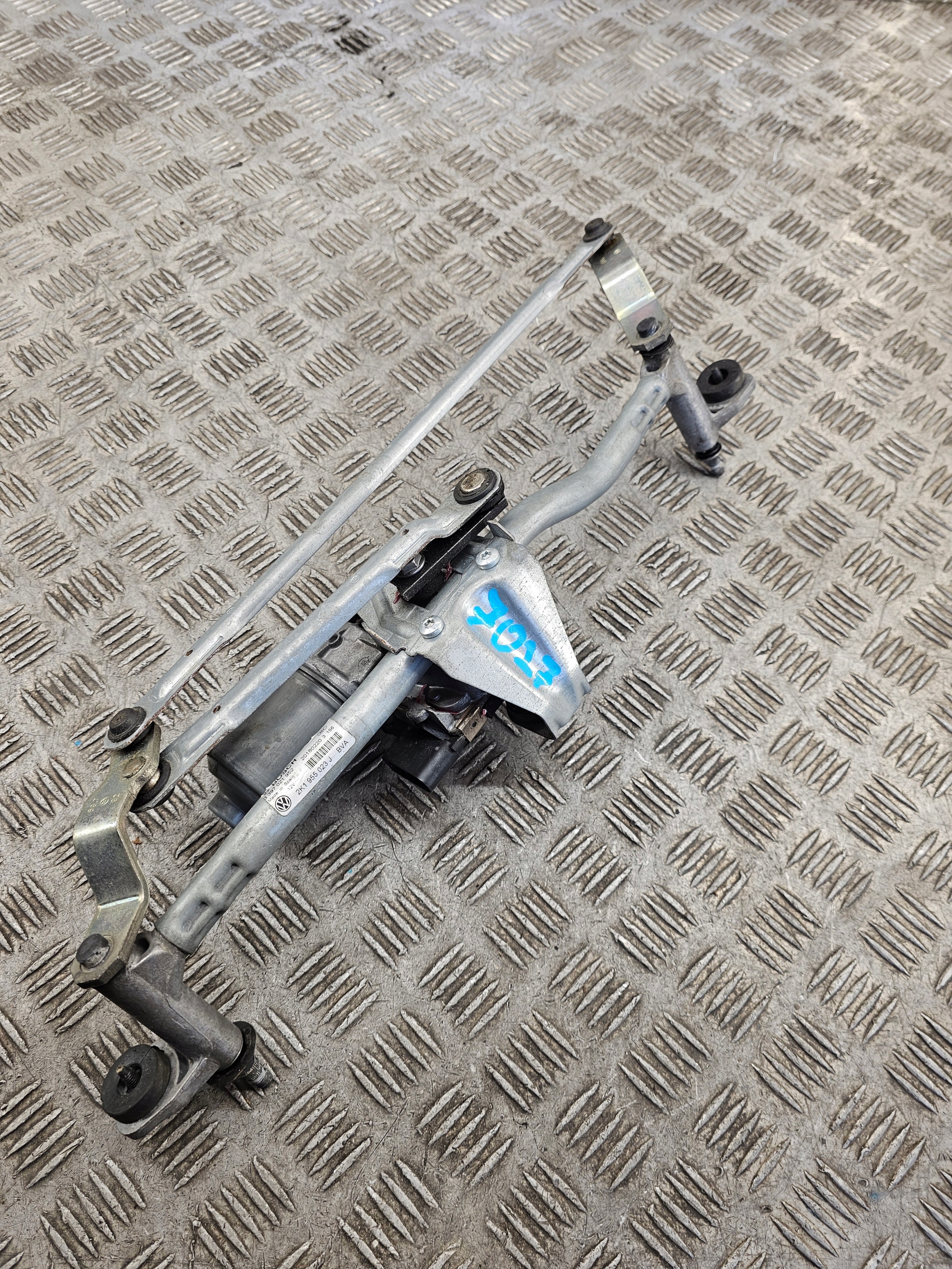 Wischergsetänge VW CADDY 2K1955023H