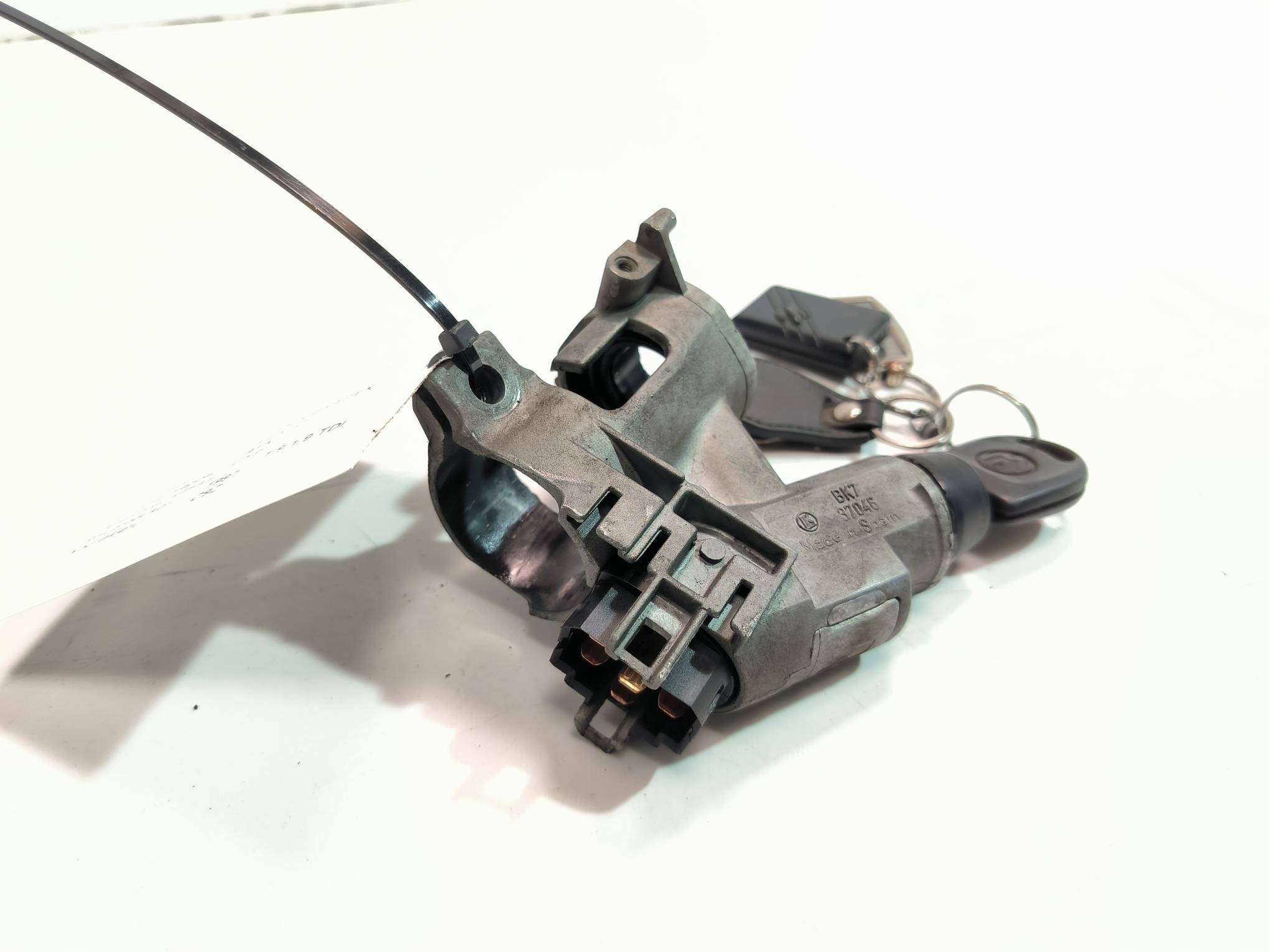ignition key 357905851D VOLKSWAGEN VENTO