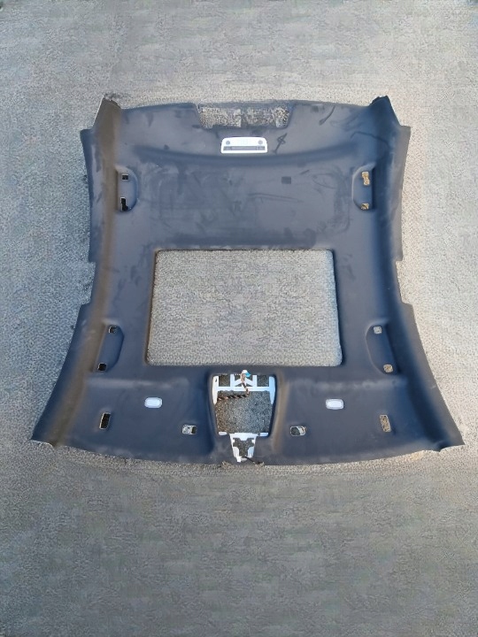 MERCEDES CLS W218 SEDAN PODSUFITKA PODSUFITÓWKA