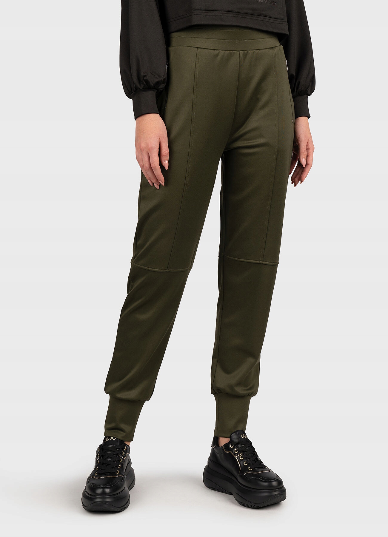 Guess Zelené Teplákové Kalhoty S Rybářskou Spodní Částí L Gga