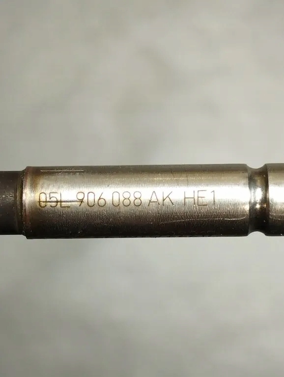 VW Touran III 5T Sensor Gase 05L906088AK