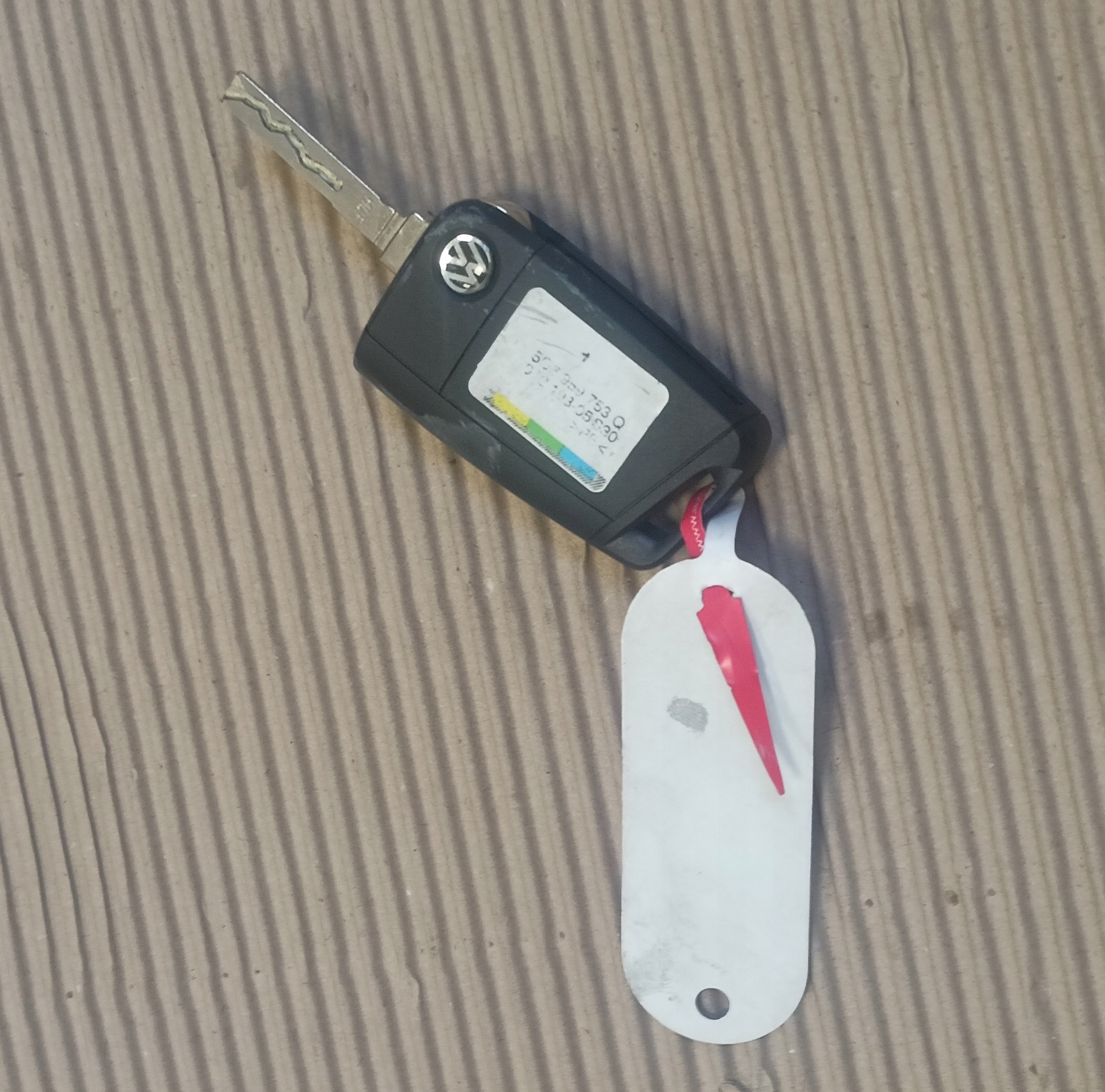 KLUCZYK PILOT 5G6959752Q VW POLO V 6R LIFT GOLF VII Producent części Voice Kraft