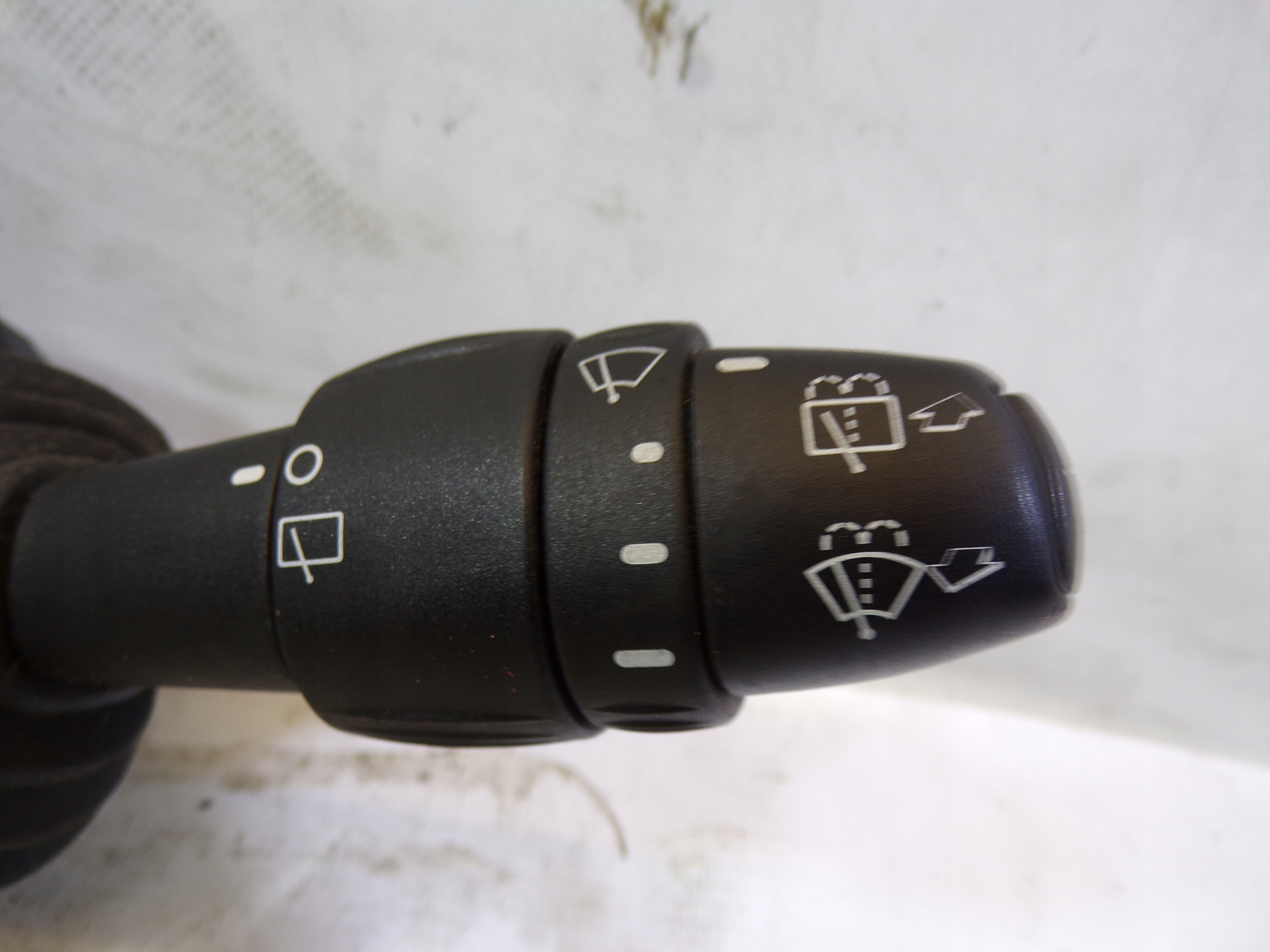 DEVIO LUCI TERGICRISTALLO TERGI FIAT BRAVO 2 II 07354410060 (1)