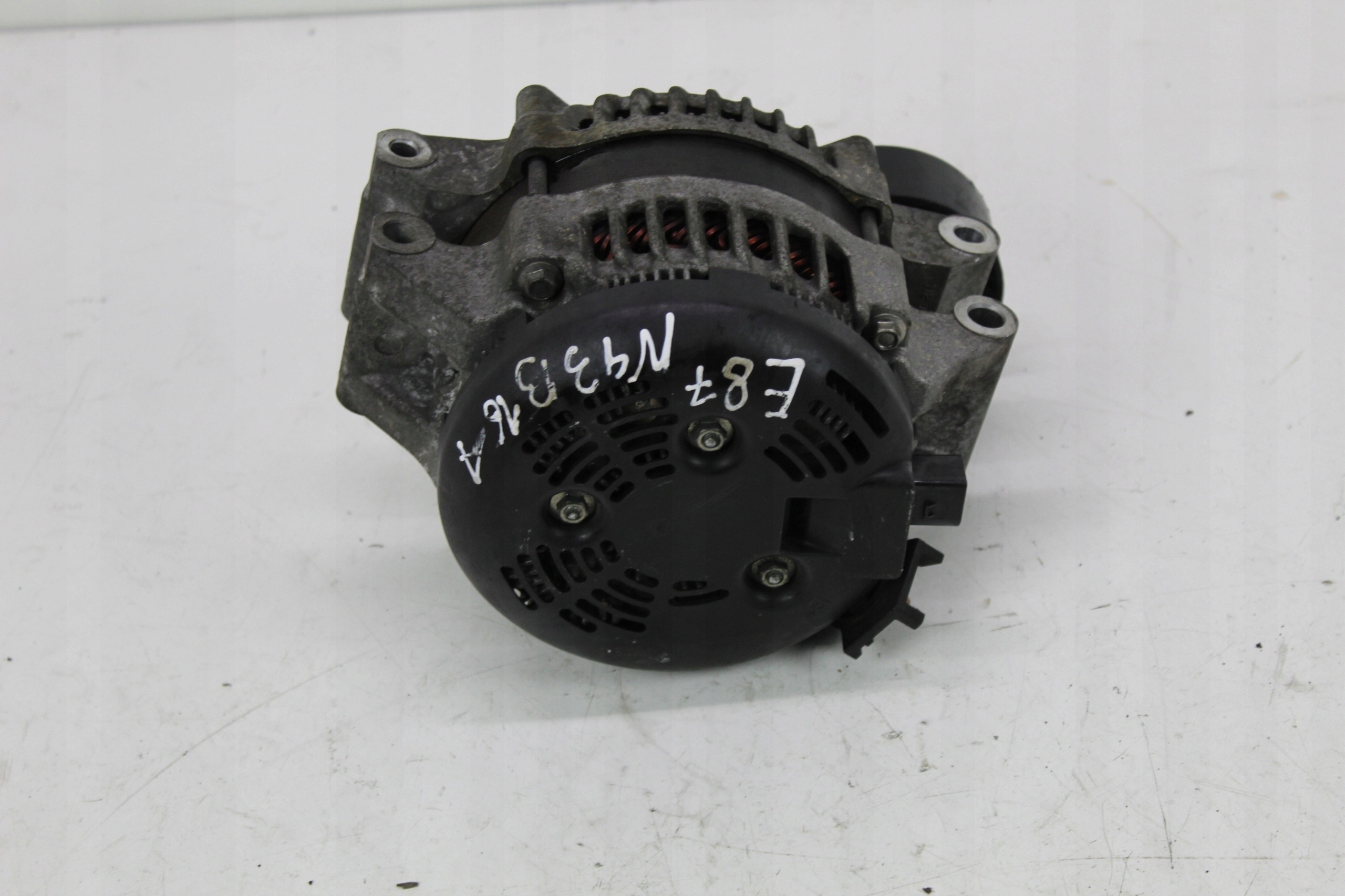 ALTERNATOR 170A BMW E90 E92 E81 E87 1.6B 7550468 Typ samochodu Samochody osobowe