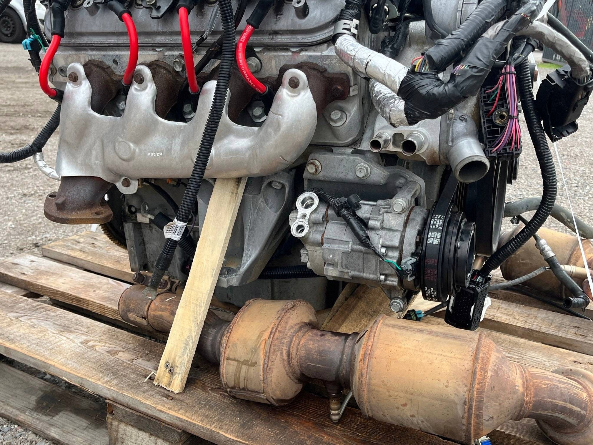 motor kompletní LS3 L99 6.2 v8 SWAP Chevrolet Camaro SS 2010