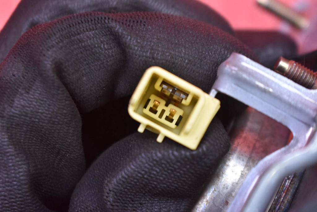 mitsubishi OUTLANDER 2 X подушки безопасности ремень