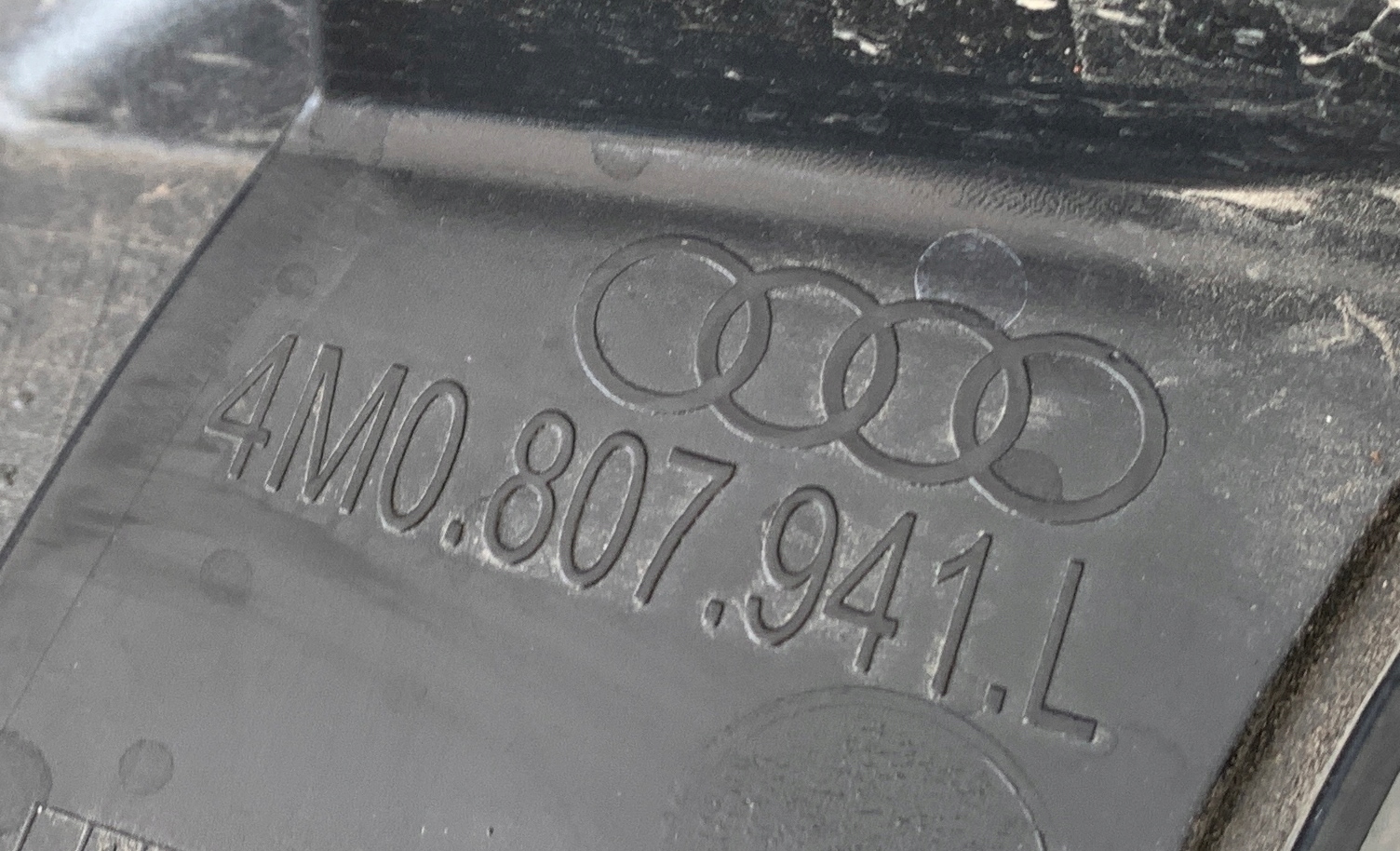 SPOILER der Stoßstange heck AUDI Q7 II S-LINE 4M0807941L