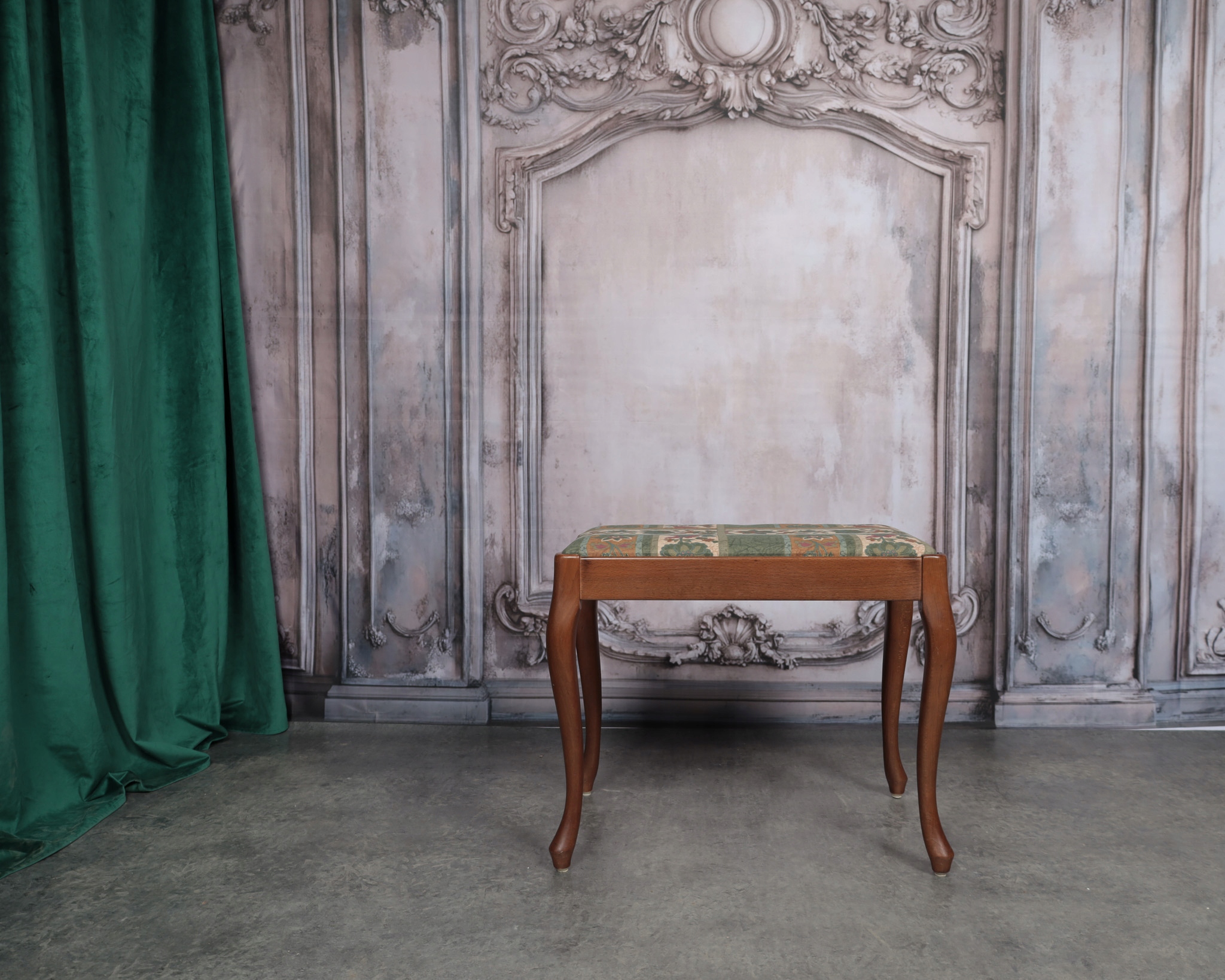 -ARTexpert- taboret siedzisko pufa Ludwik