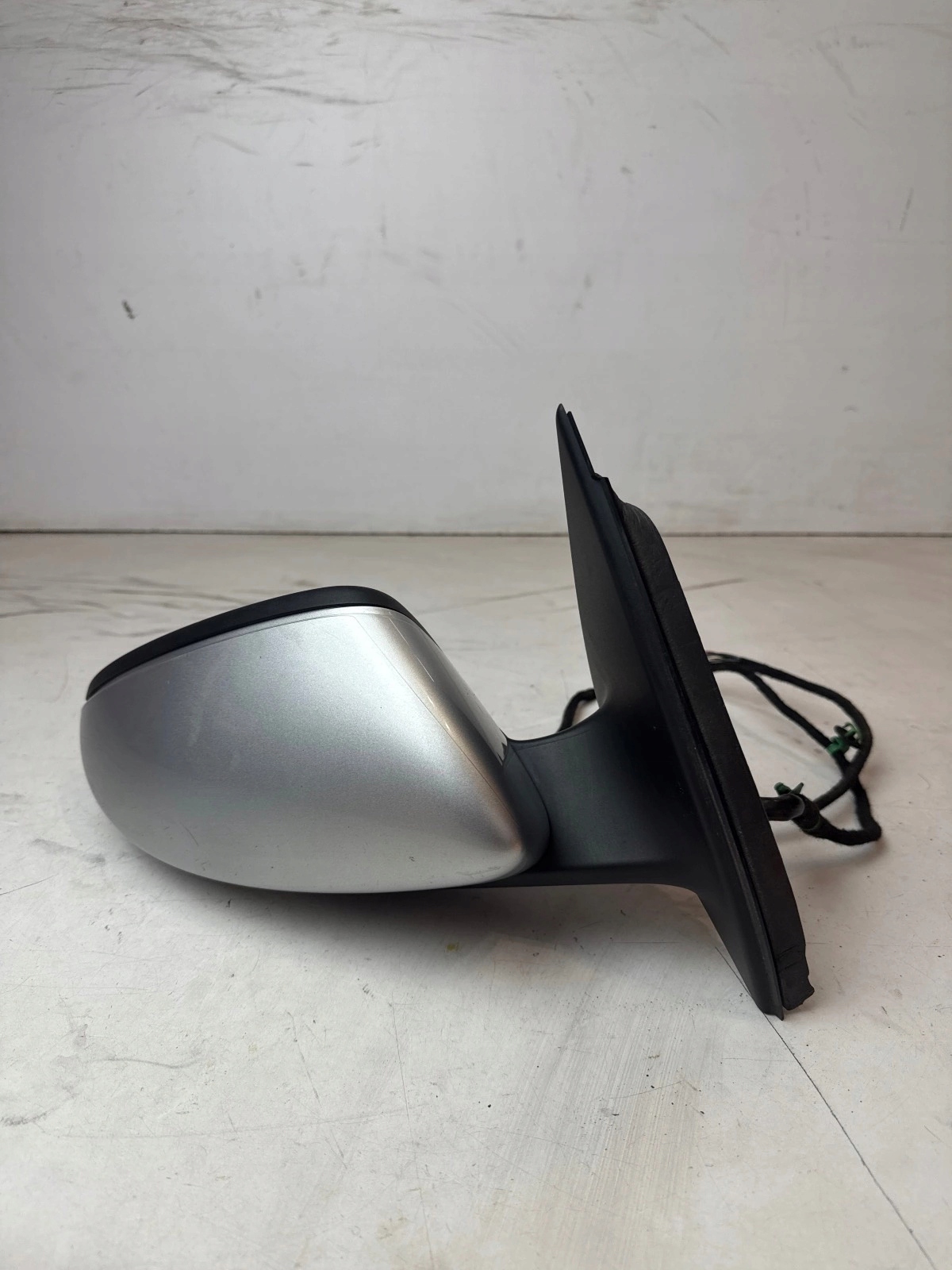 mirror front front right Volkswagen Passat B7 9 PIN UK