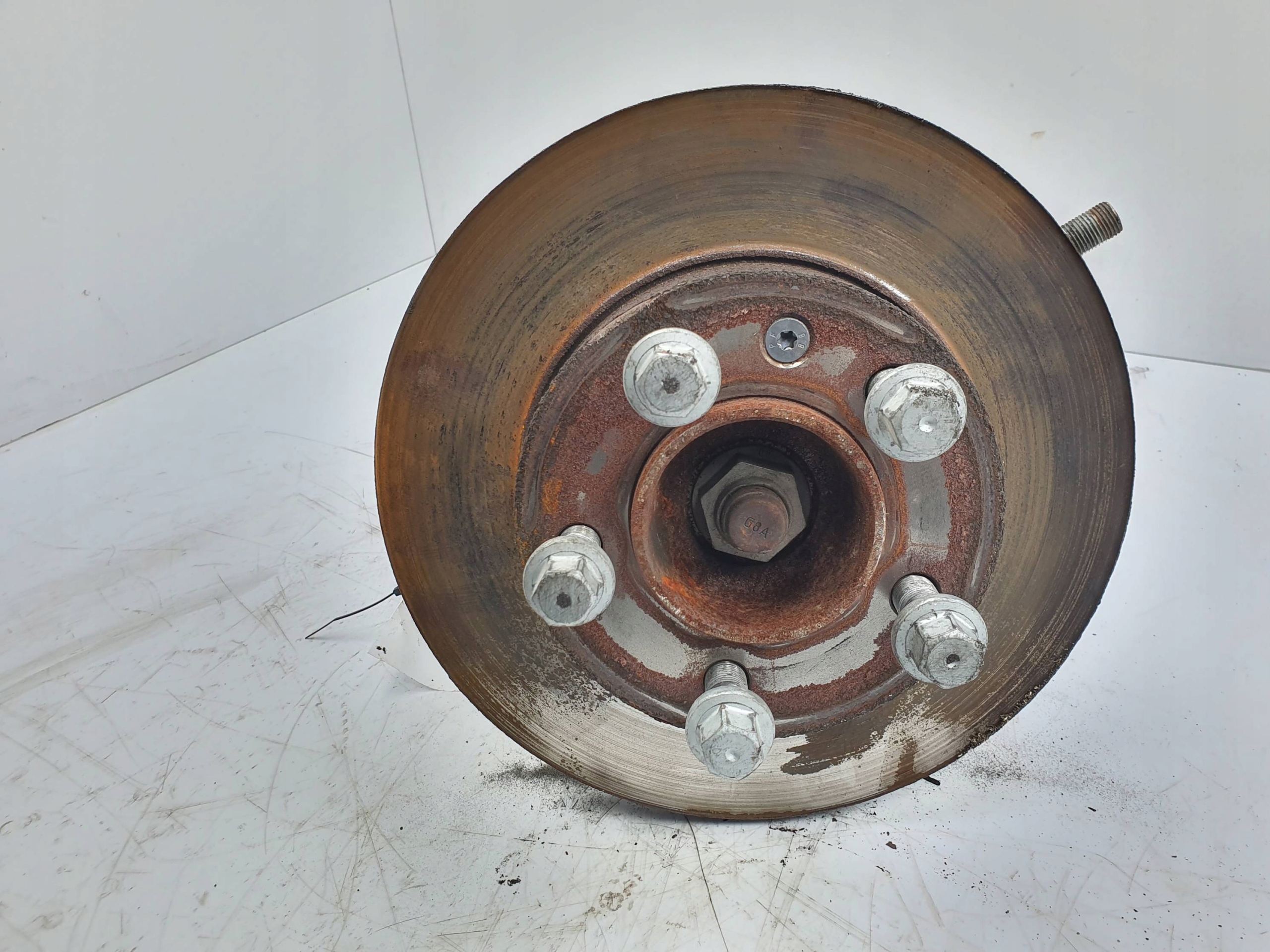 ПЕРЕДНИЙ ПРАВЫЙ КРОССОВЕР OPEL MOVANO III L3H2 RWD