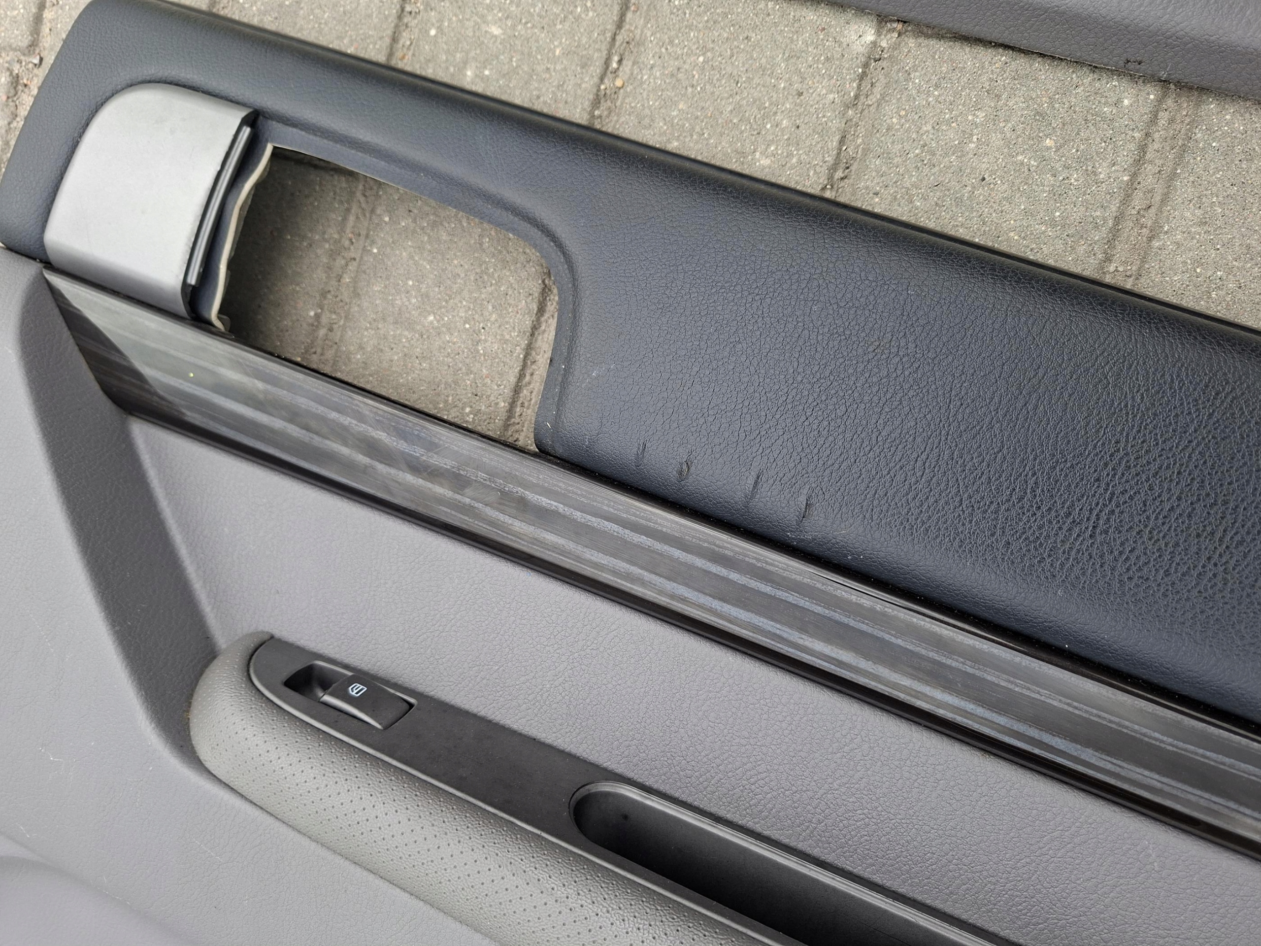 side door front front left upholstery SSANGYONG RODIUS II