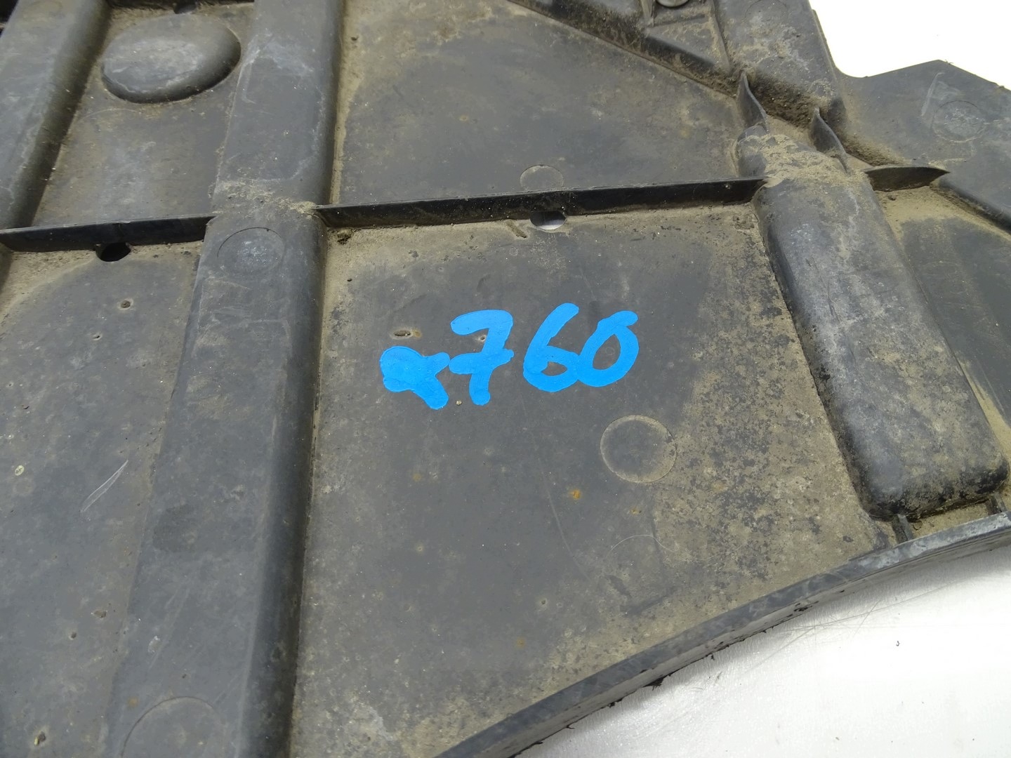 abdeckung blende abdeckung untere unter stoßstange JAGUAR XE X760 GX73-17F775AB