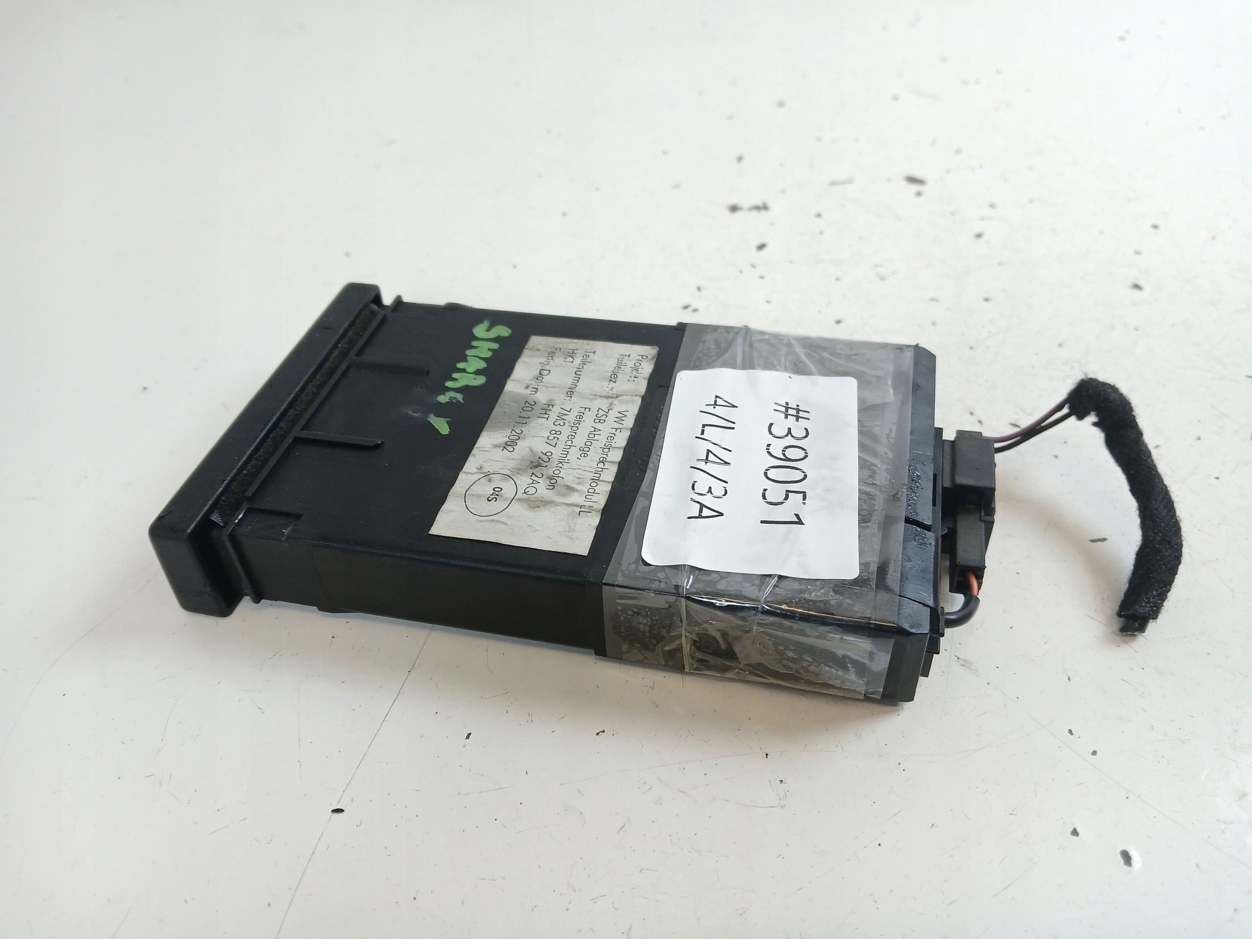 VW SHARAN and LIFT passenger compartment for KARTE MONETY 7M3857921