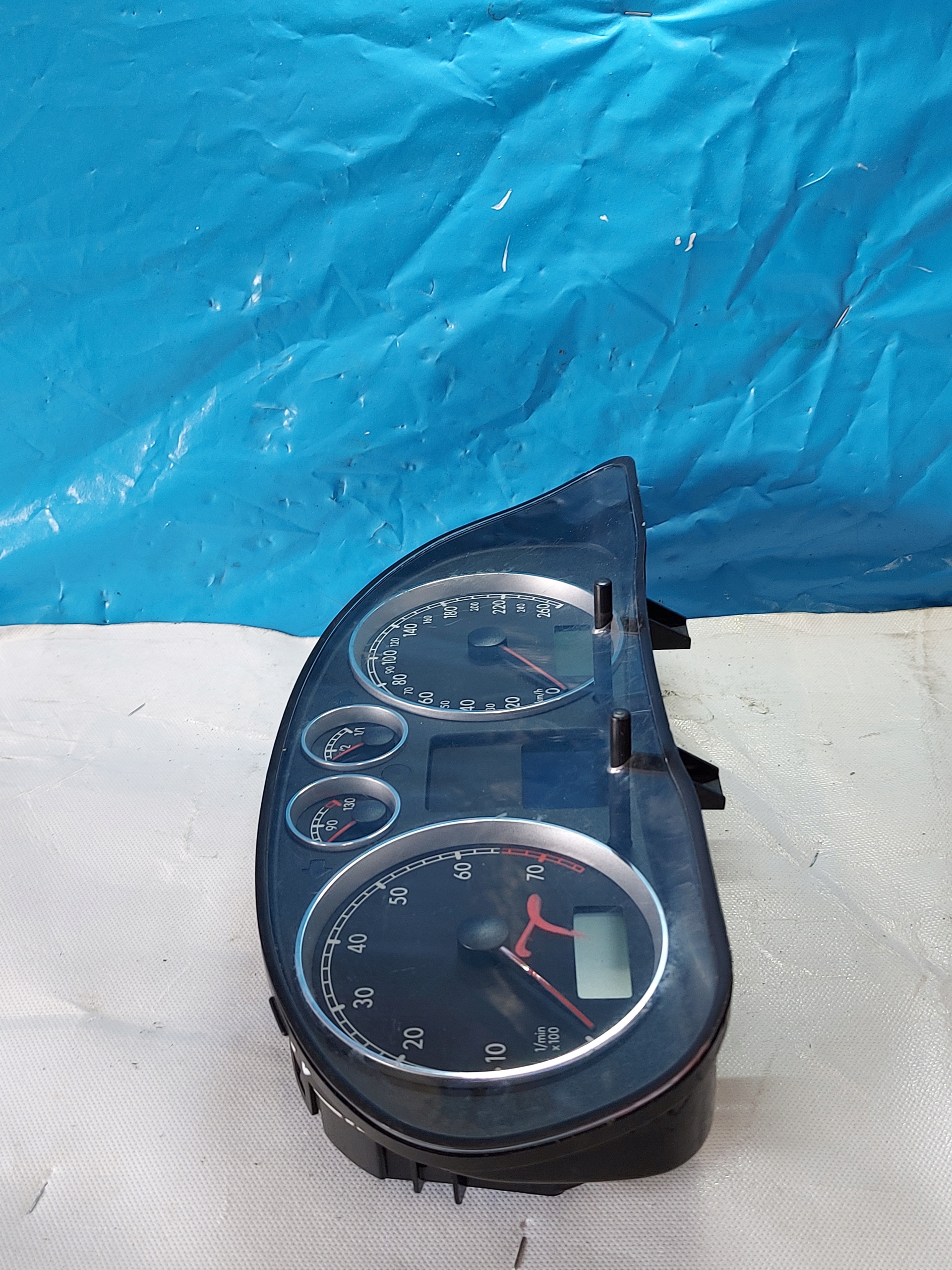 dials clock PASSAT B5 FL 1.8 T 3B0920829