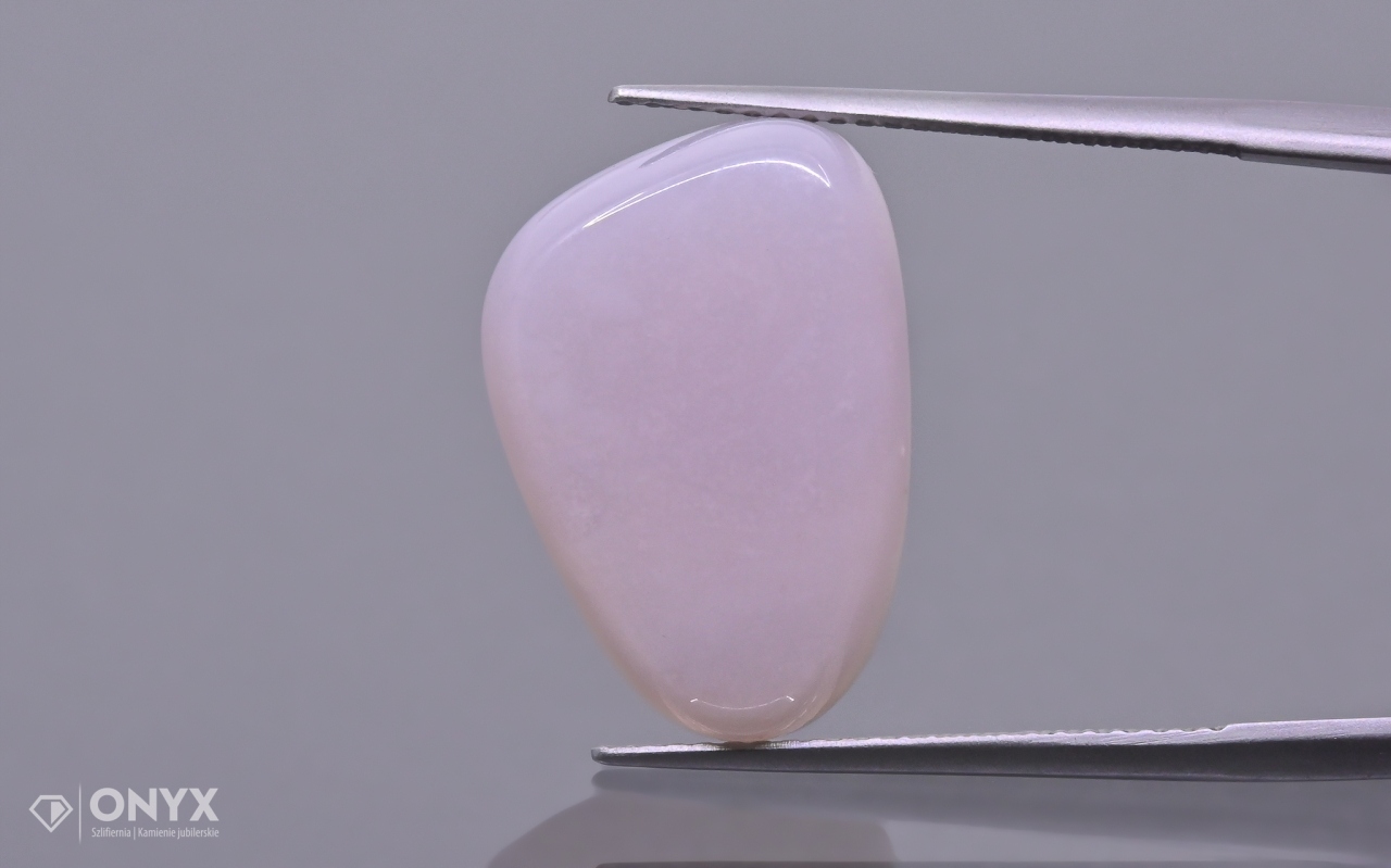 Chalcedon růžová konvexní nepravidelná destička 19x13 mm