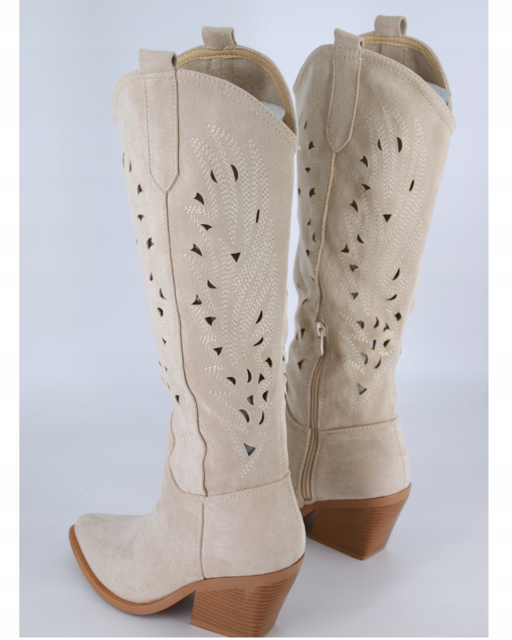 DŁUGIE KOWBOJKI AŻUROWE DAMSKIE KOZAKI Z ZAMSZU BEŻOWE 40 Kod producenta Y_8130_BEIGE