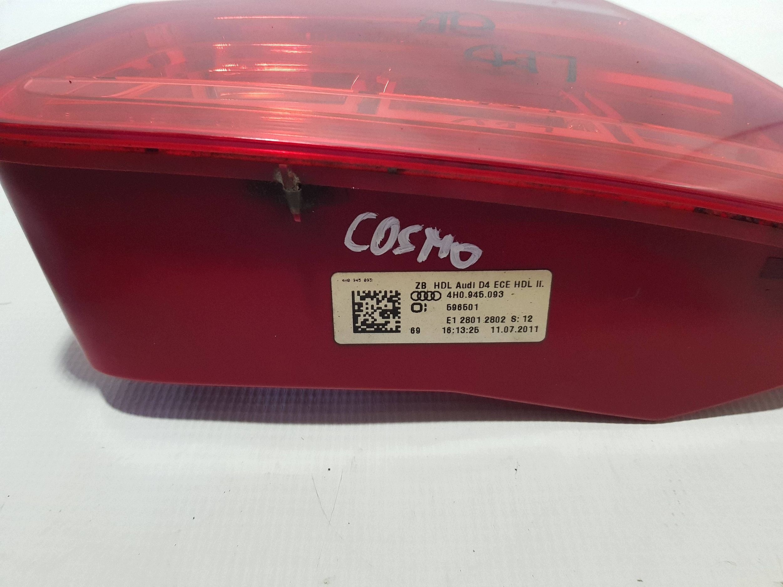 light left rear part left to the bonnet AUDI A8 D4 4H0945093