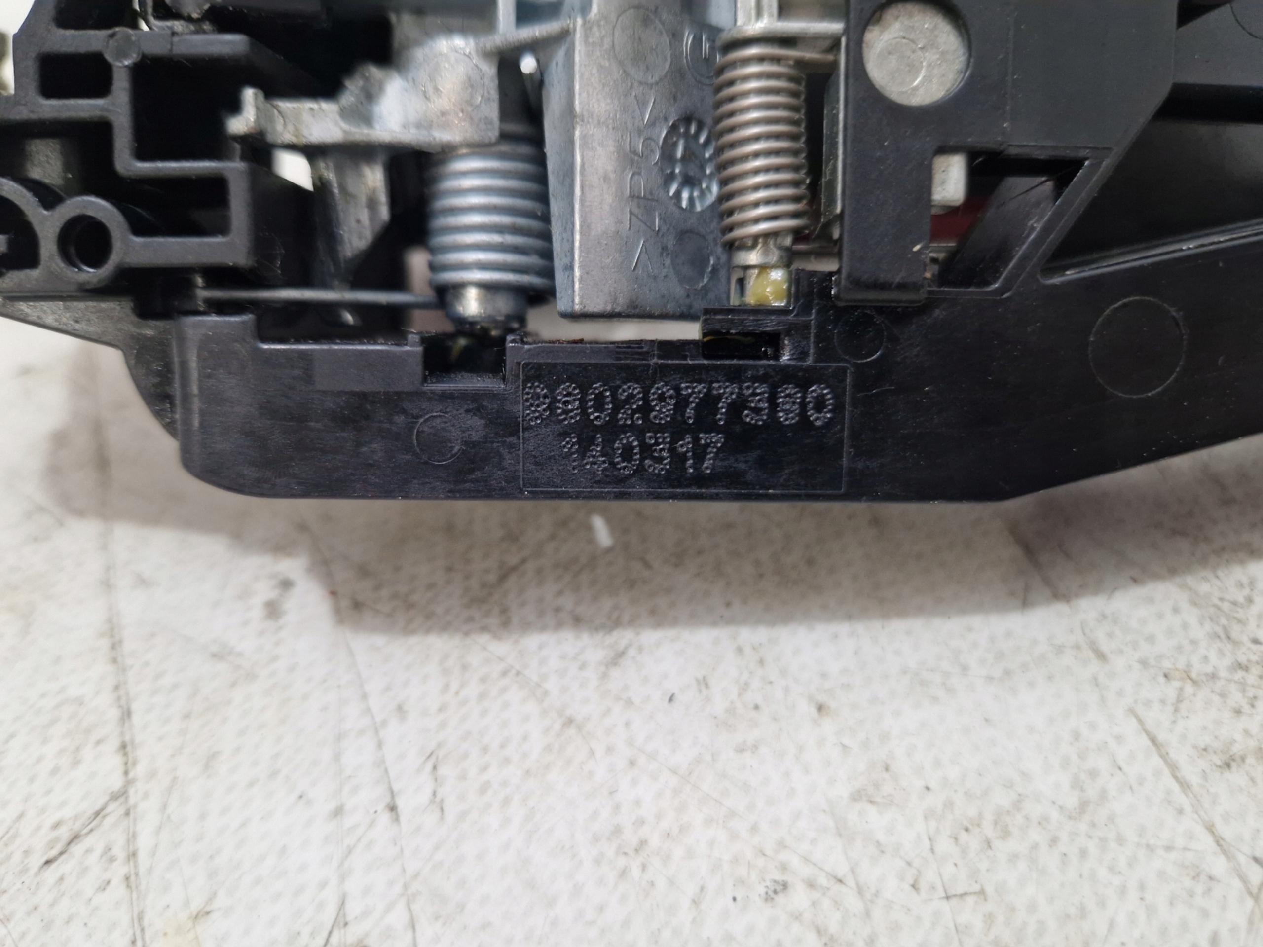 * CITROEN C3 II support handle door left rear part 9802977380