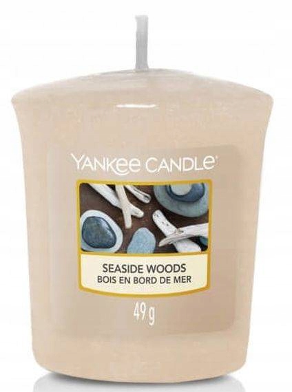 

Yankee Candle Świeca Seaside Woods 49g