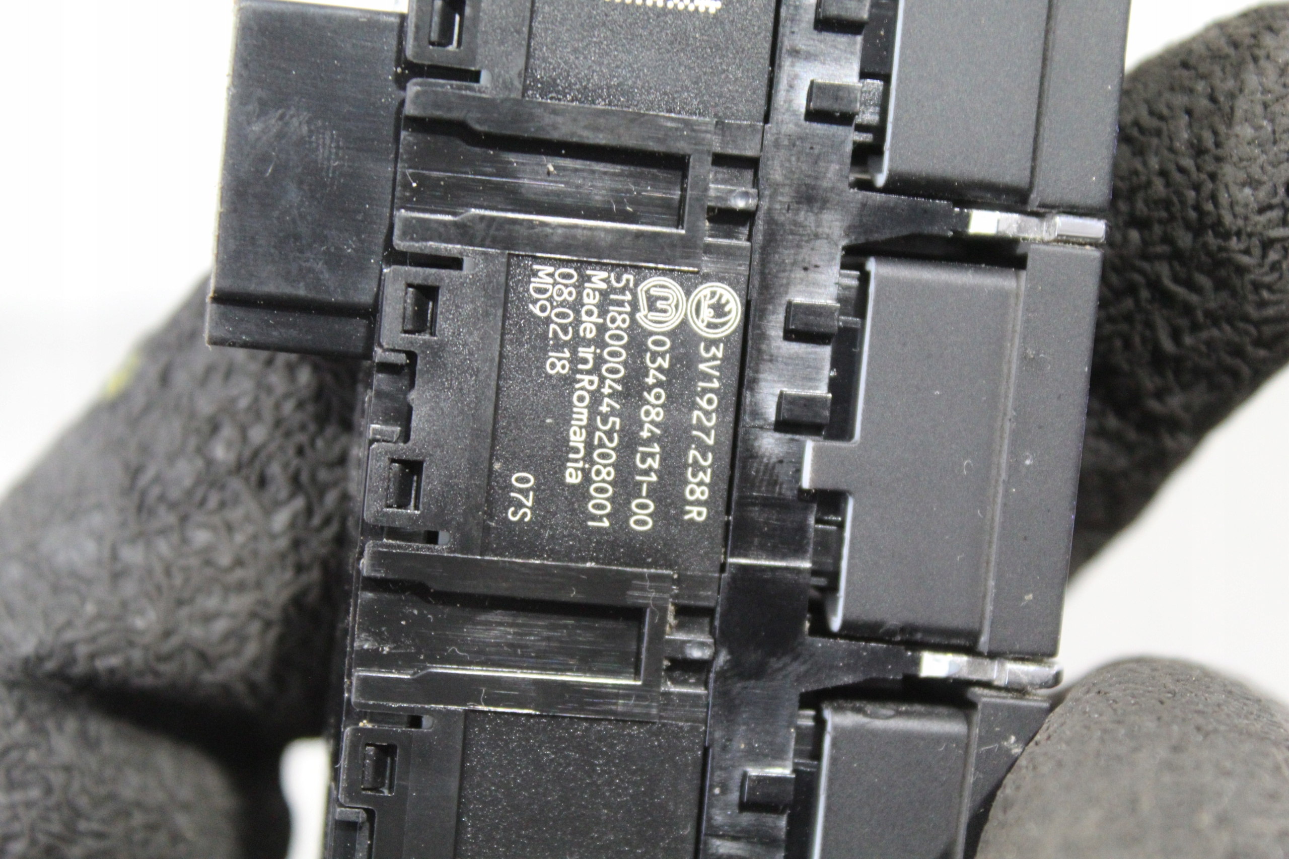 switch OFF SUPERB III 3 3V0 3V1927238R