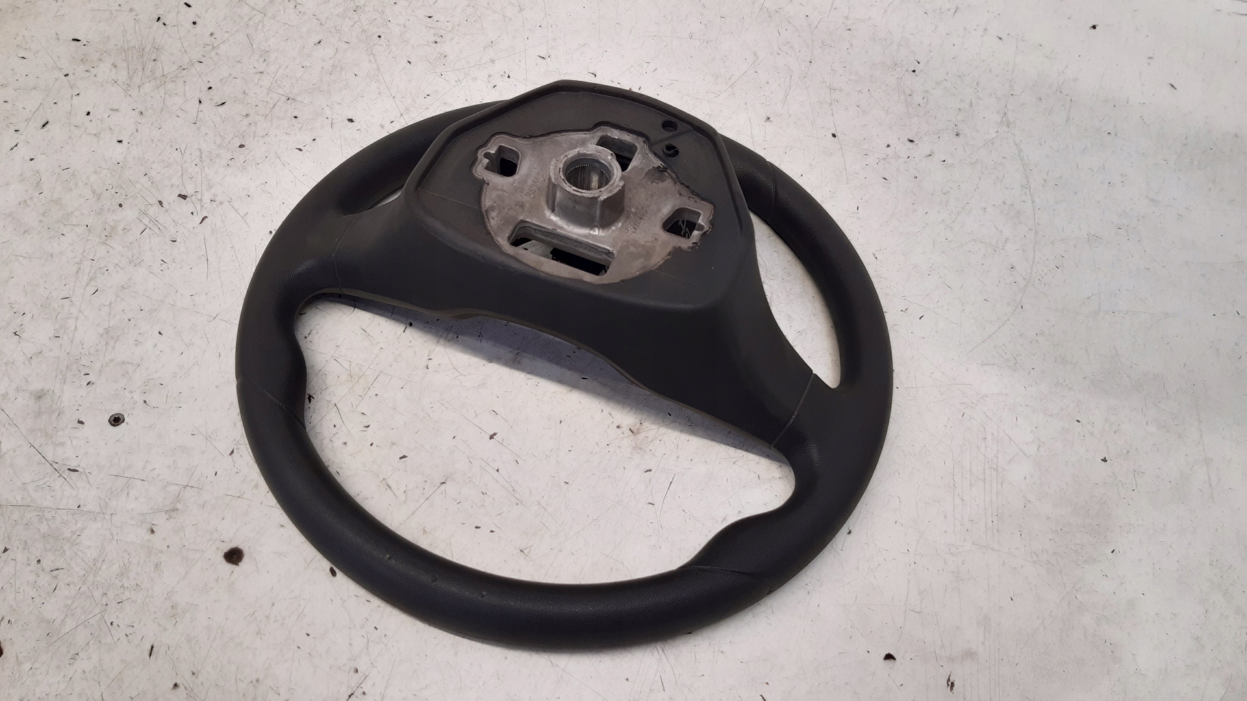 Volant multifunkcja Opel Karl