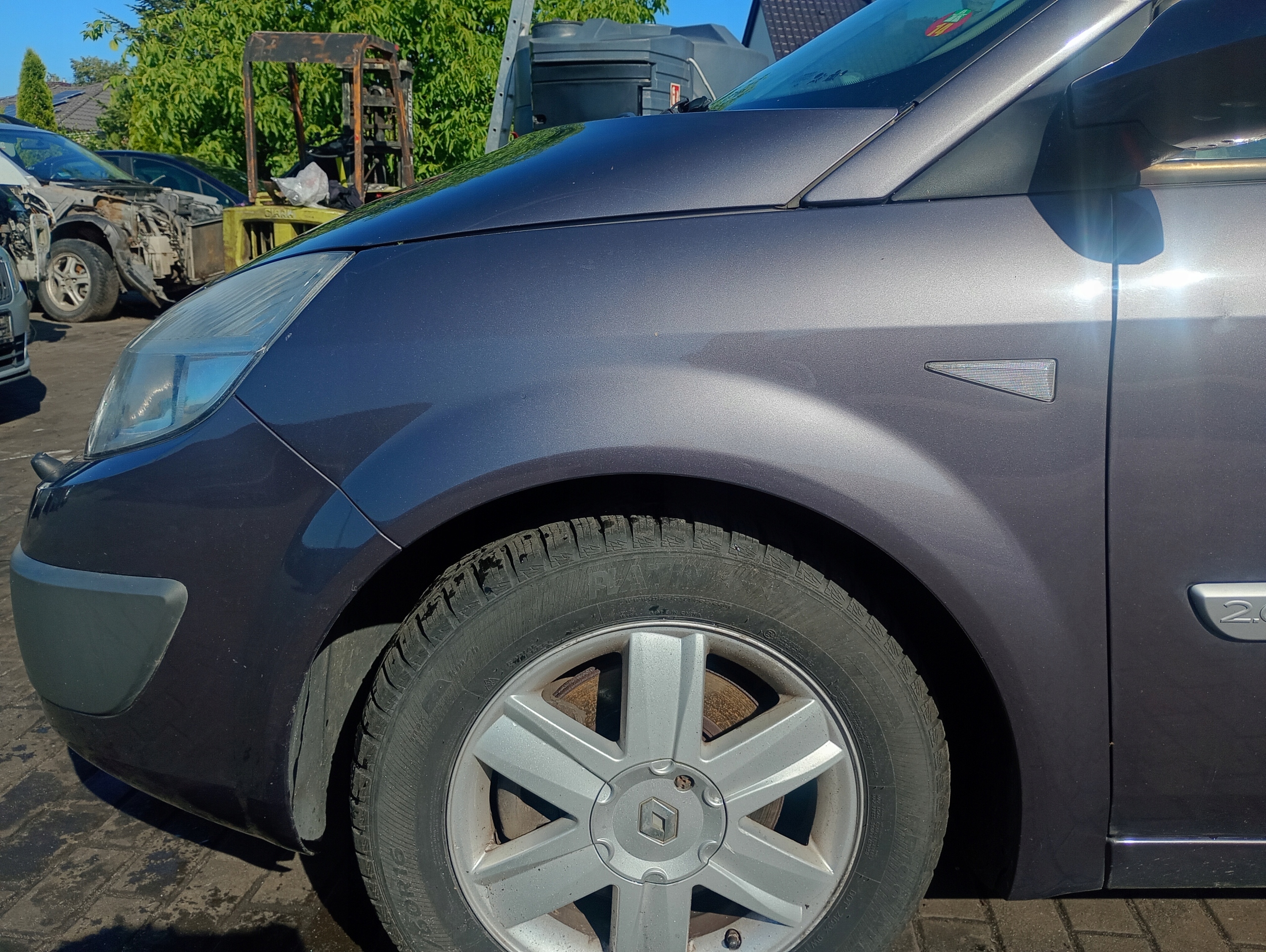 fender left front front Renault Scenic 2 II 03-09 kod lakieru TEC68